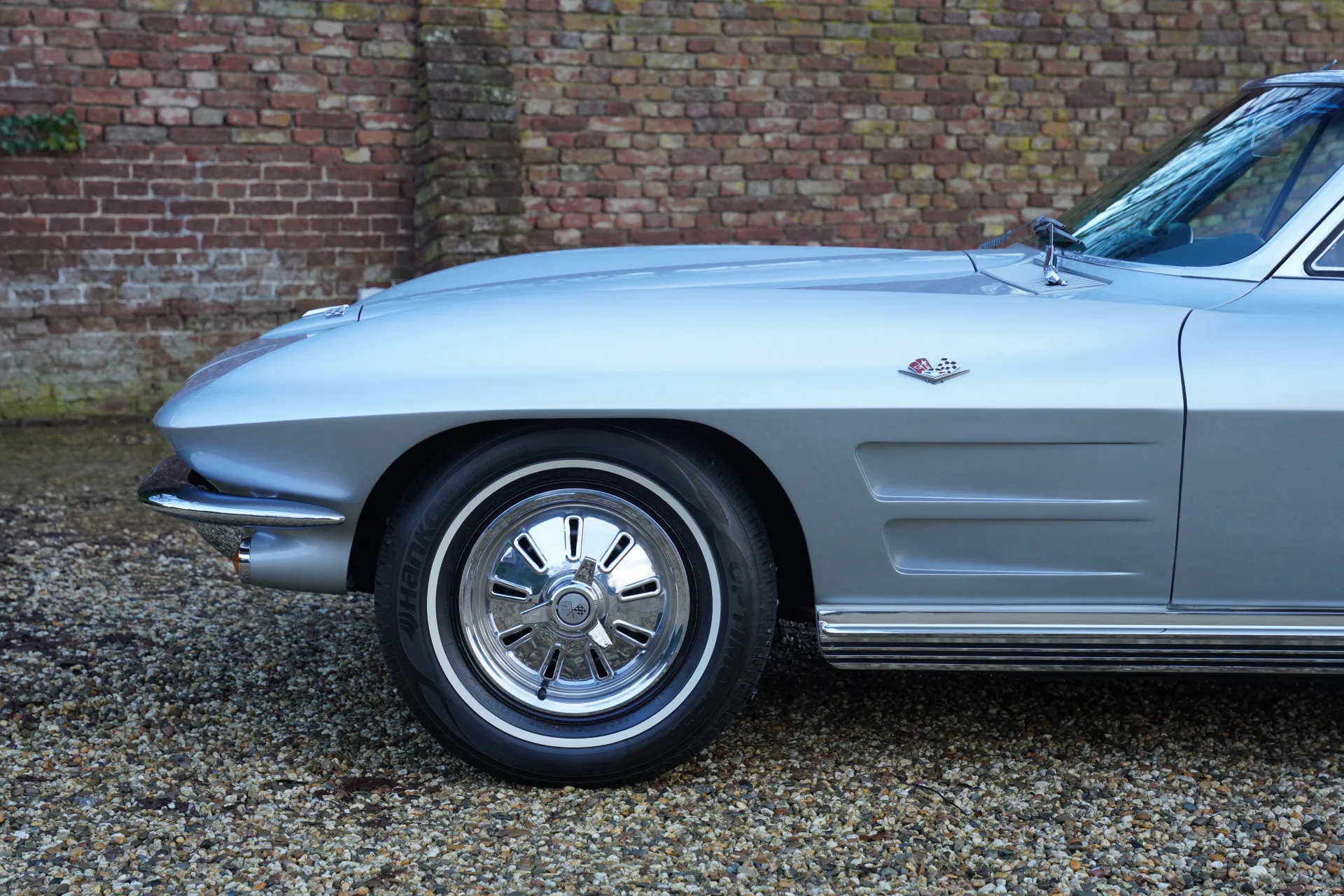 1964 Chevrolet Corvette C2 Sting Ray Convertible, 26/30