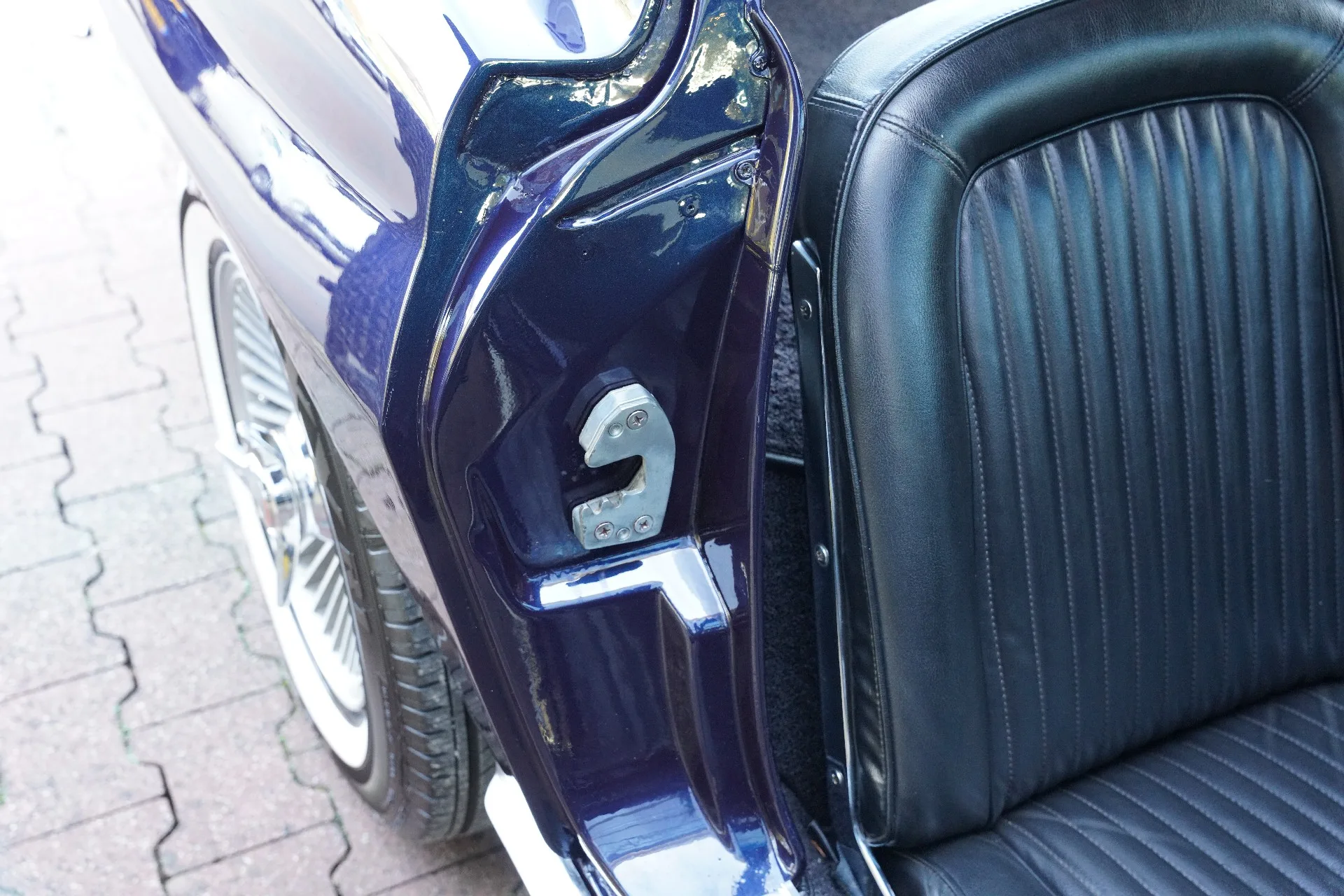 1964 Chevrolet Corvette C2 Sting Ray Coupé, 27/30