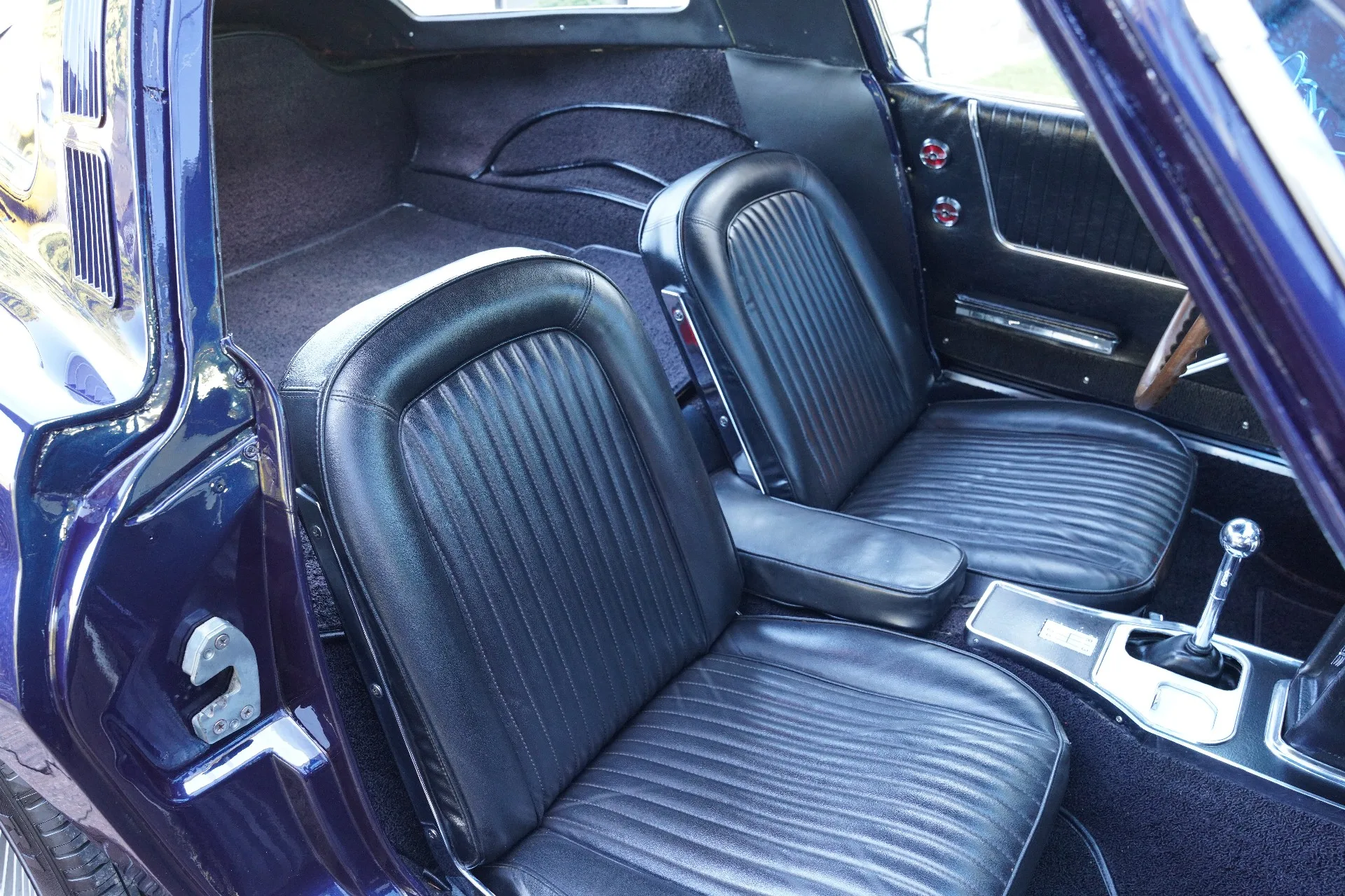 1964 Chevrolet Corvette C2 Sting Ray Coupé, 29/30