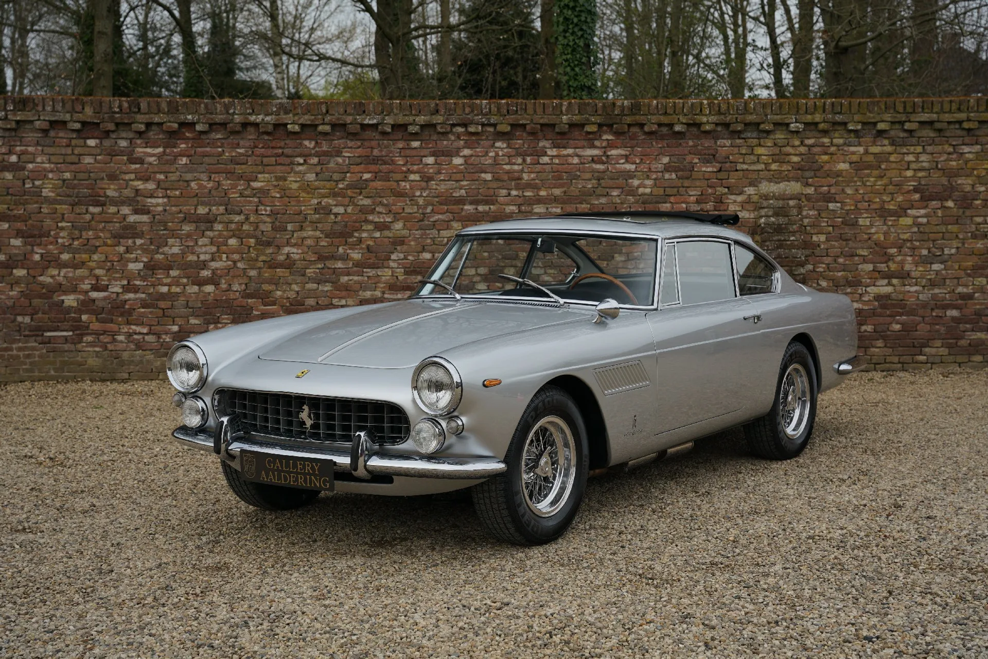 1964 Ferrari 250 GT 2+2 GTE Series III offered by a specialist dealer in Brummen, Netherlands, main photo