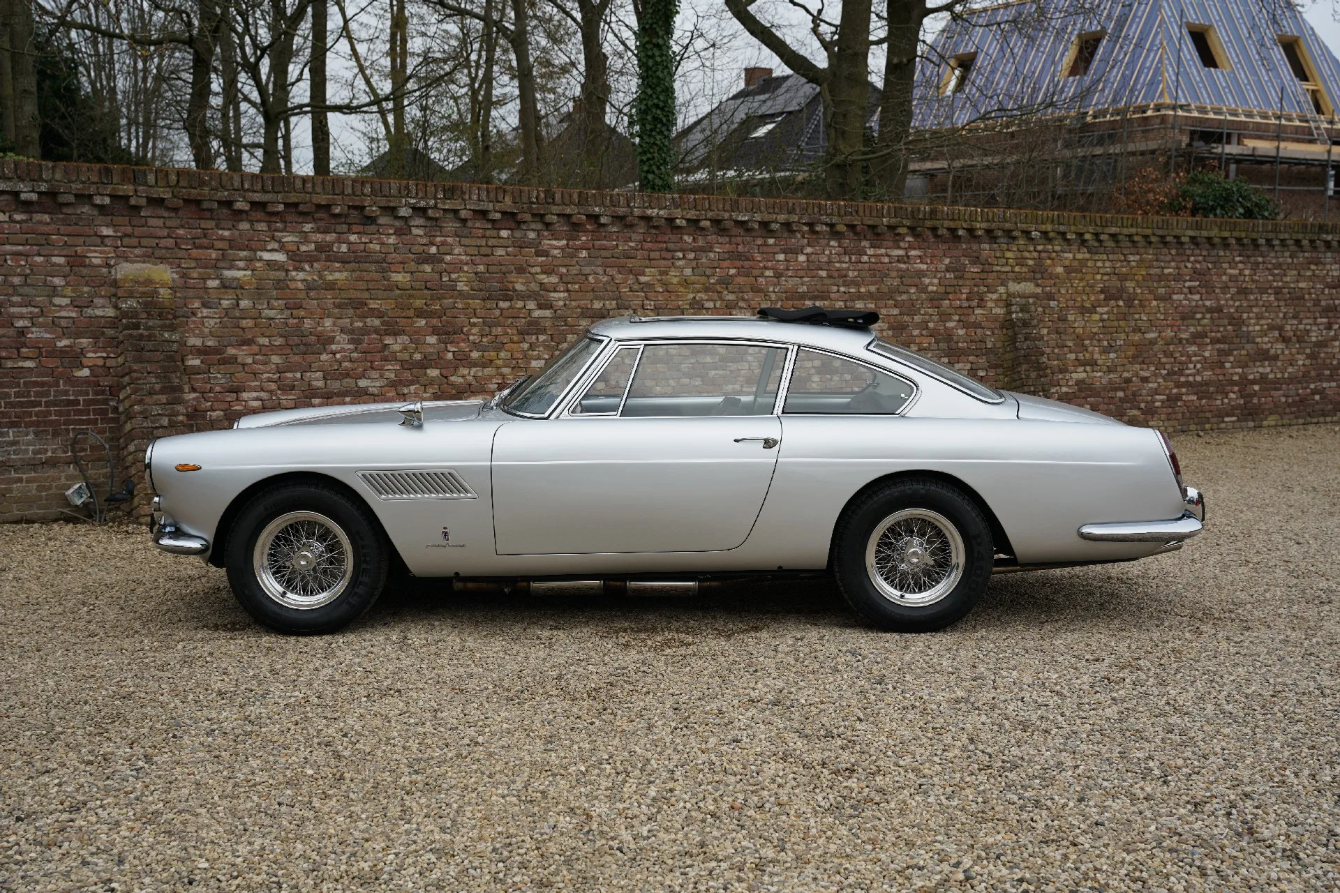 1964 Ferrari 250 GT 2+2 GTE Series III, 24/30