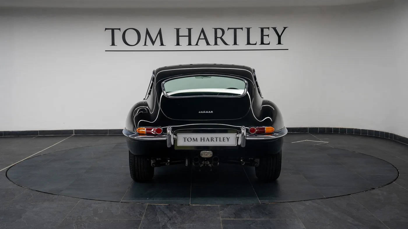 1964 Jaguar E-Type 3.8 offered by a specialist dealer in Swadlincote, United Kingdom, photo 6 of 15