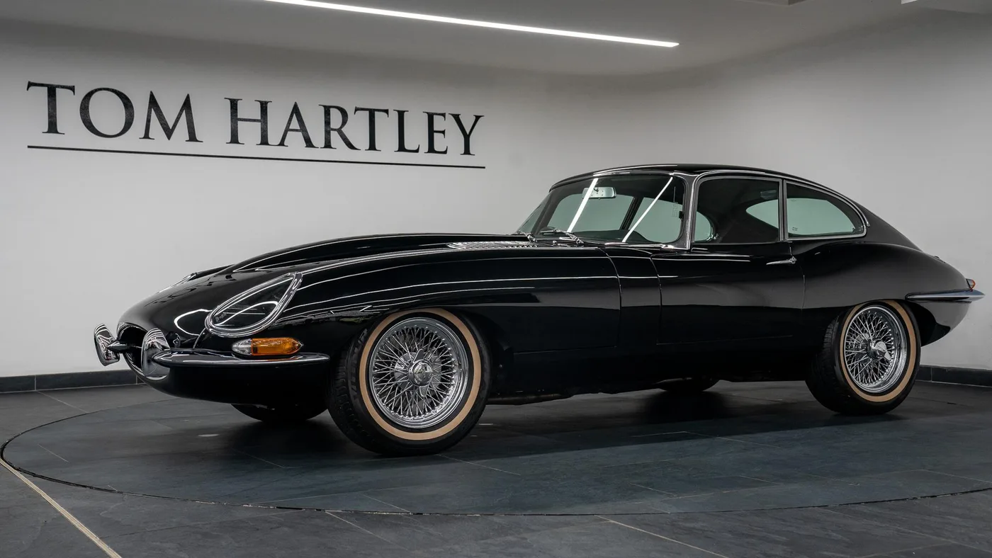 1964 Jaguar E-Type 3.8 offered by a specialist dealer in Swadlincote, United Kingdom, photo 9 of 15
