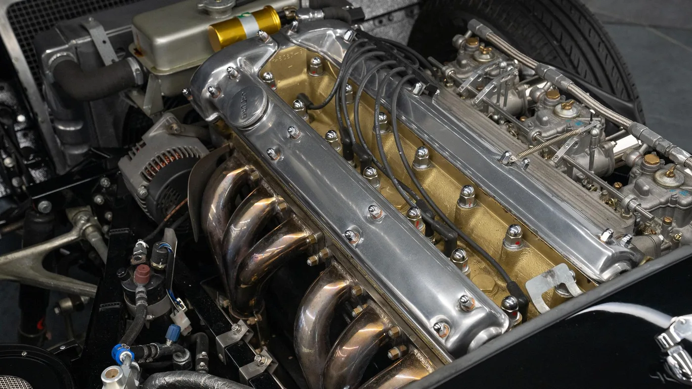 1964 Jaguar E-Type 3.8 offered by a specialist dealer in Swadlincote, United Kingdom, photo 14 of 15