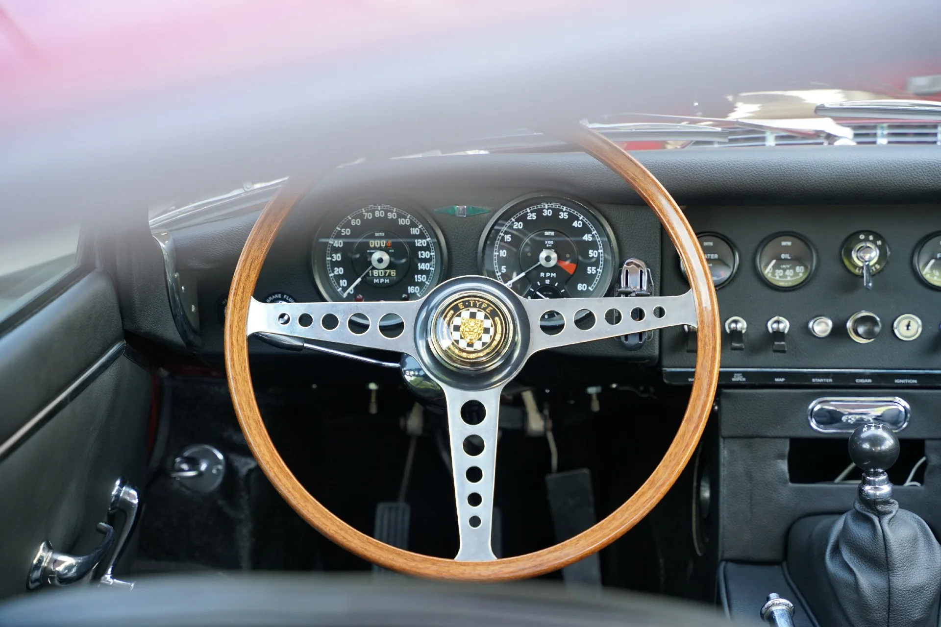 1964 Jaguar E-Type Series 1 3.8 Coupé, 11/30