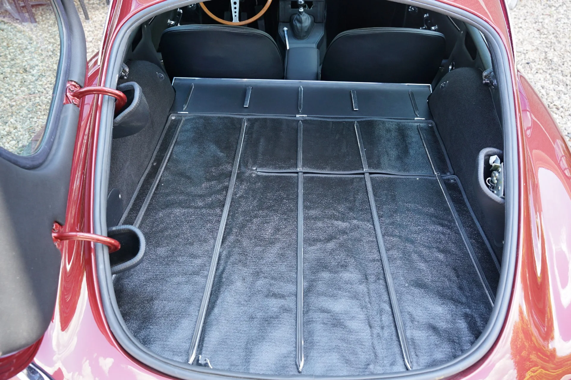 1964 Jaguar E-Type Series 1 3.8 Coupé, 25/30