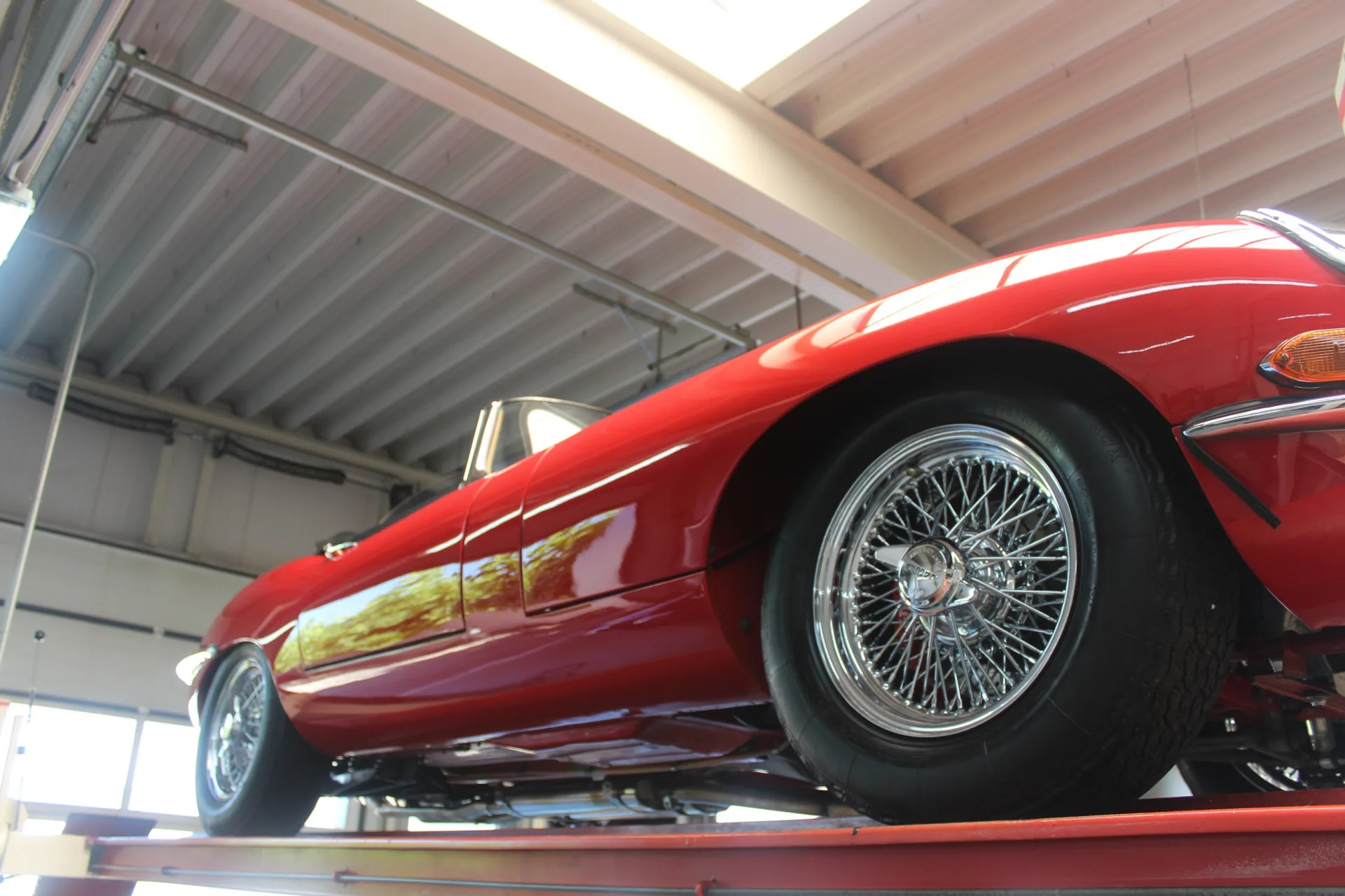 1964 Jaguar E-Type Series 1 3.8 Roadster, 7/30