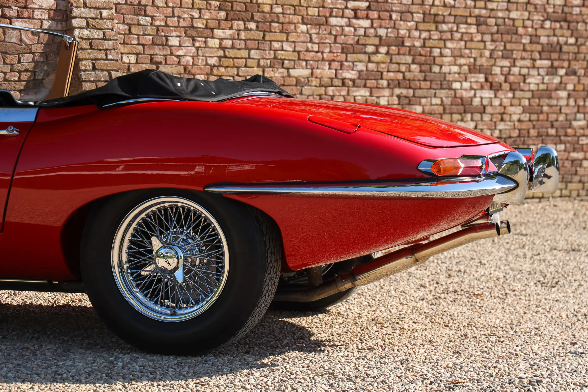 1964 Jaguar E-Type Series 1 3.8 Roadster, 12/30