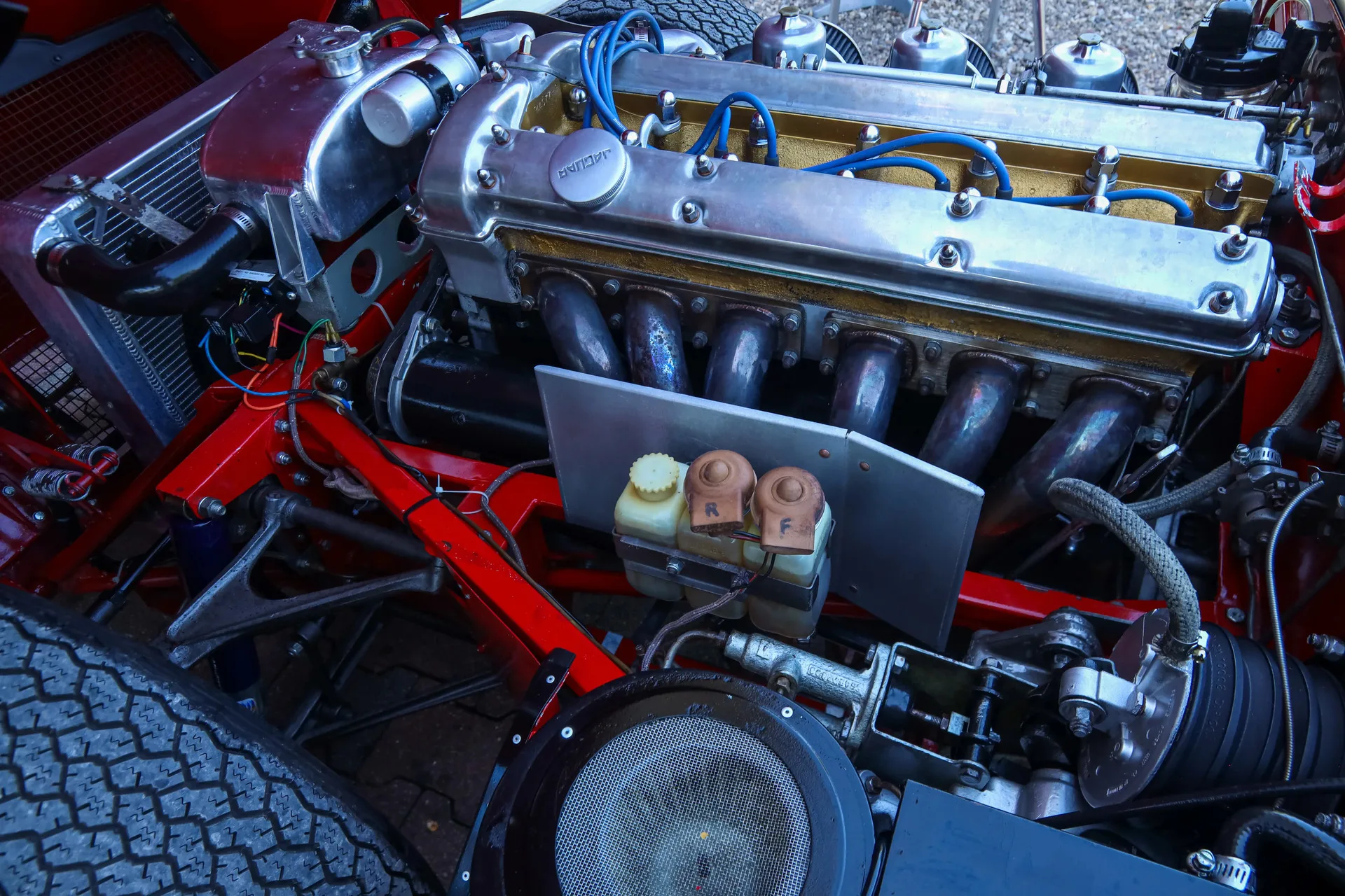 1964 Jaguar E-Type Series 1 3.8 Roadster, 14/30