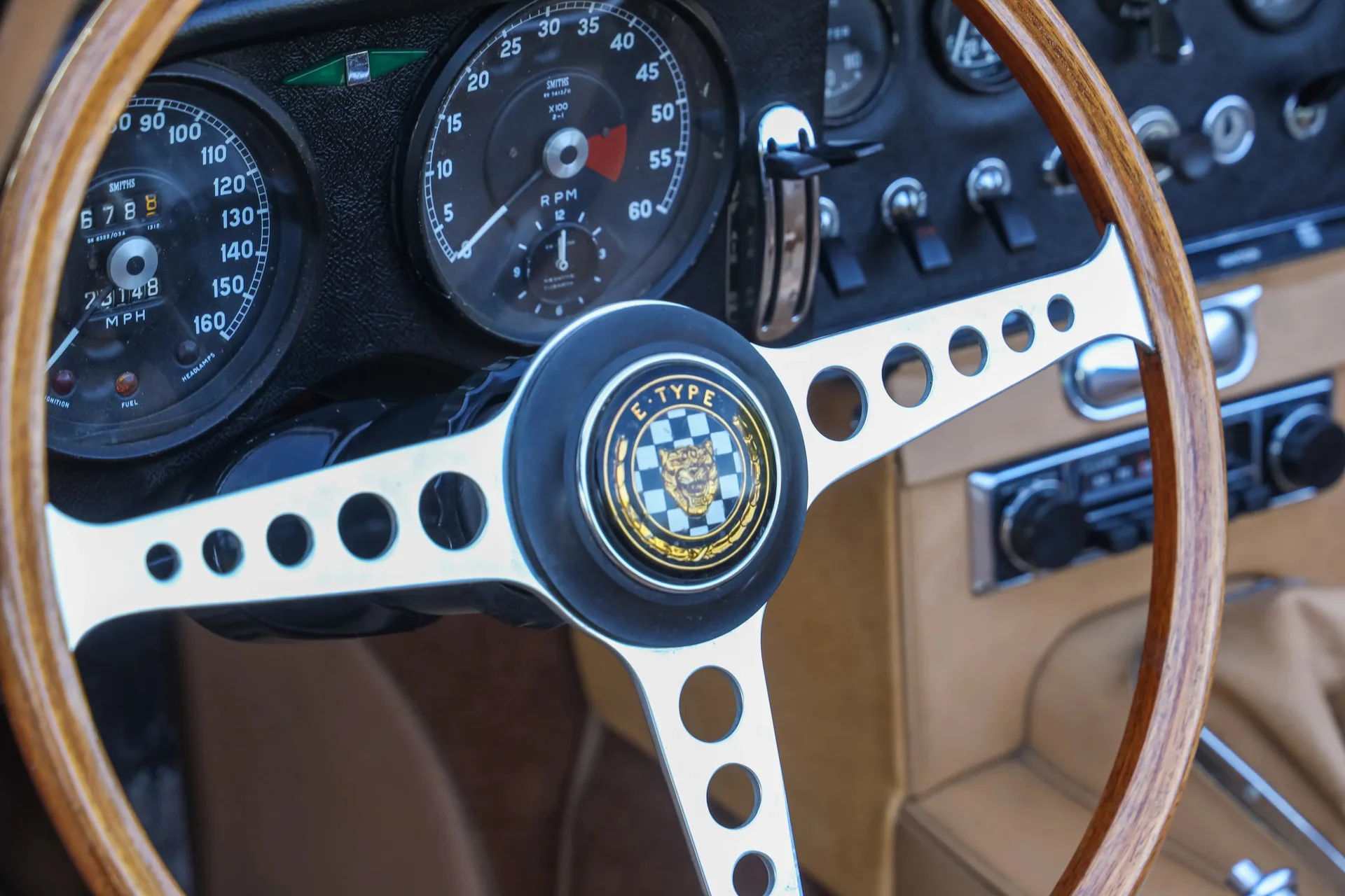 1964 Jaguar E-Type Series 1 3.8 Roadster, 19/30