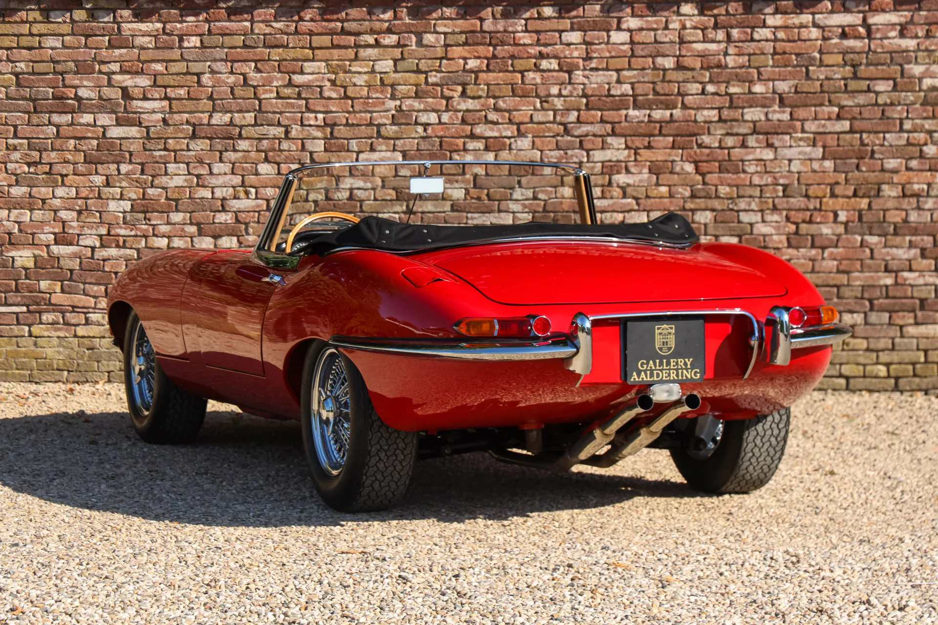1964 Jaguar E-Type Series 1 3.8 Roadster, 20/30