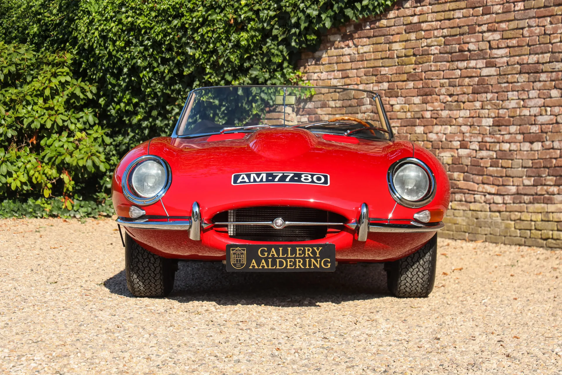 1964 Jaguar E-Type Series 1 3.8 Roadster, 23/30