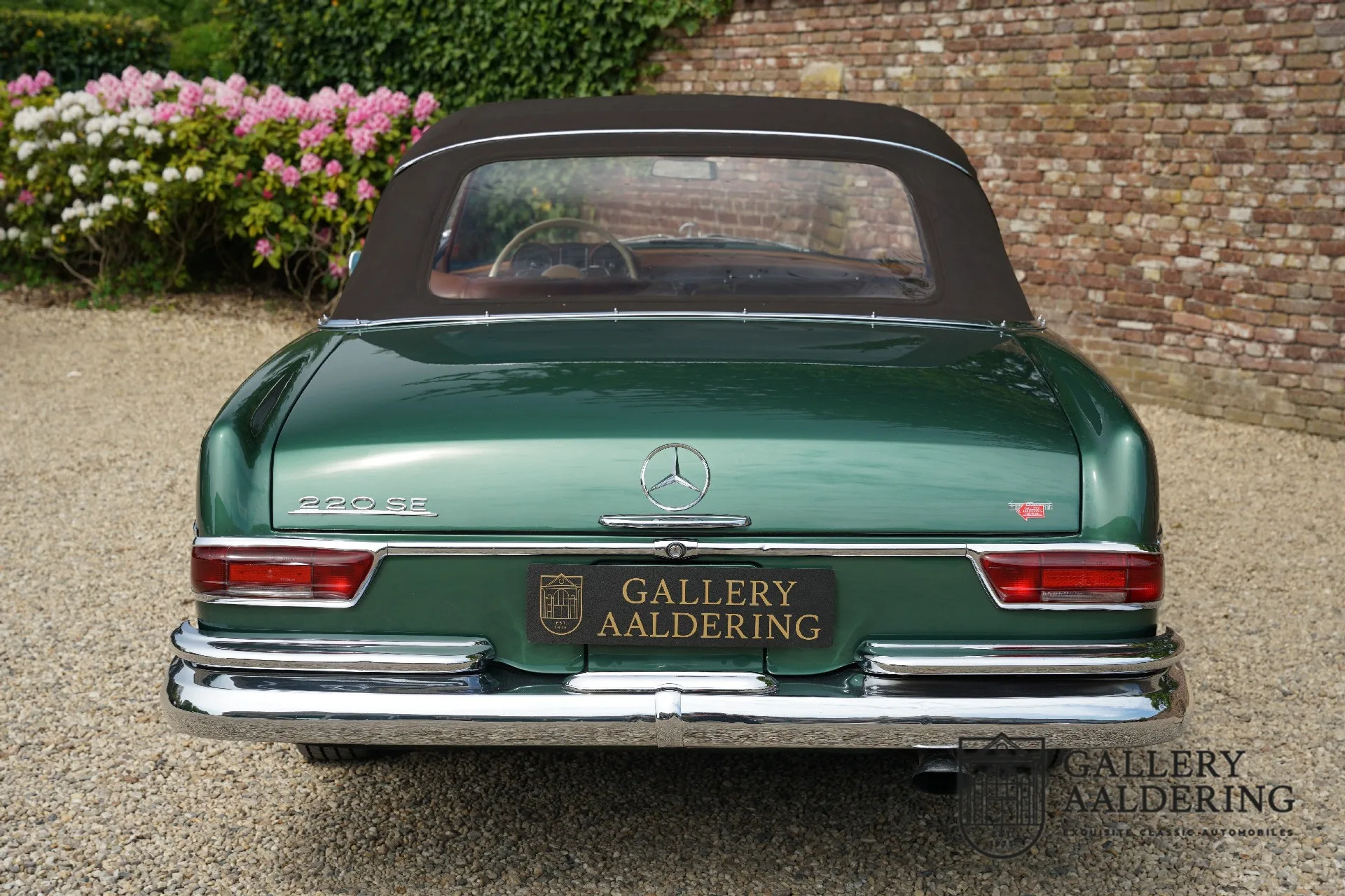 1964 Mercedes-Benz 220 SE Cabriolet W111, 5/30