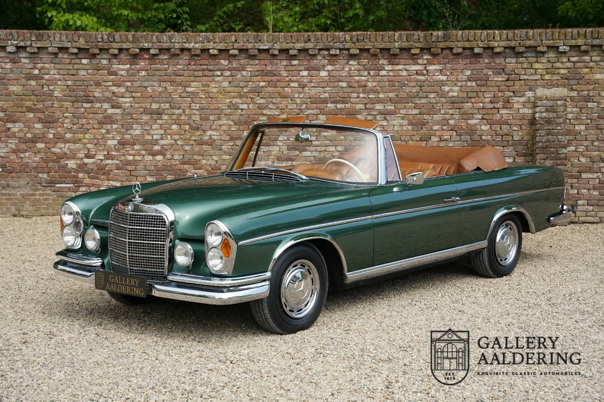 1964 Mercedes-Benz 220 SE Cabriolet W111, 16/30