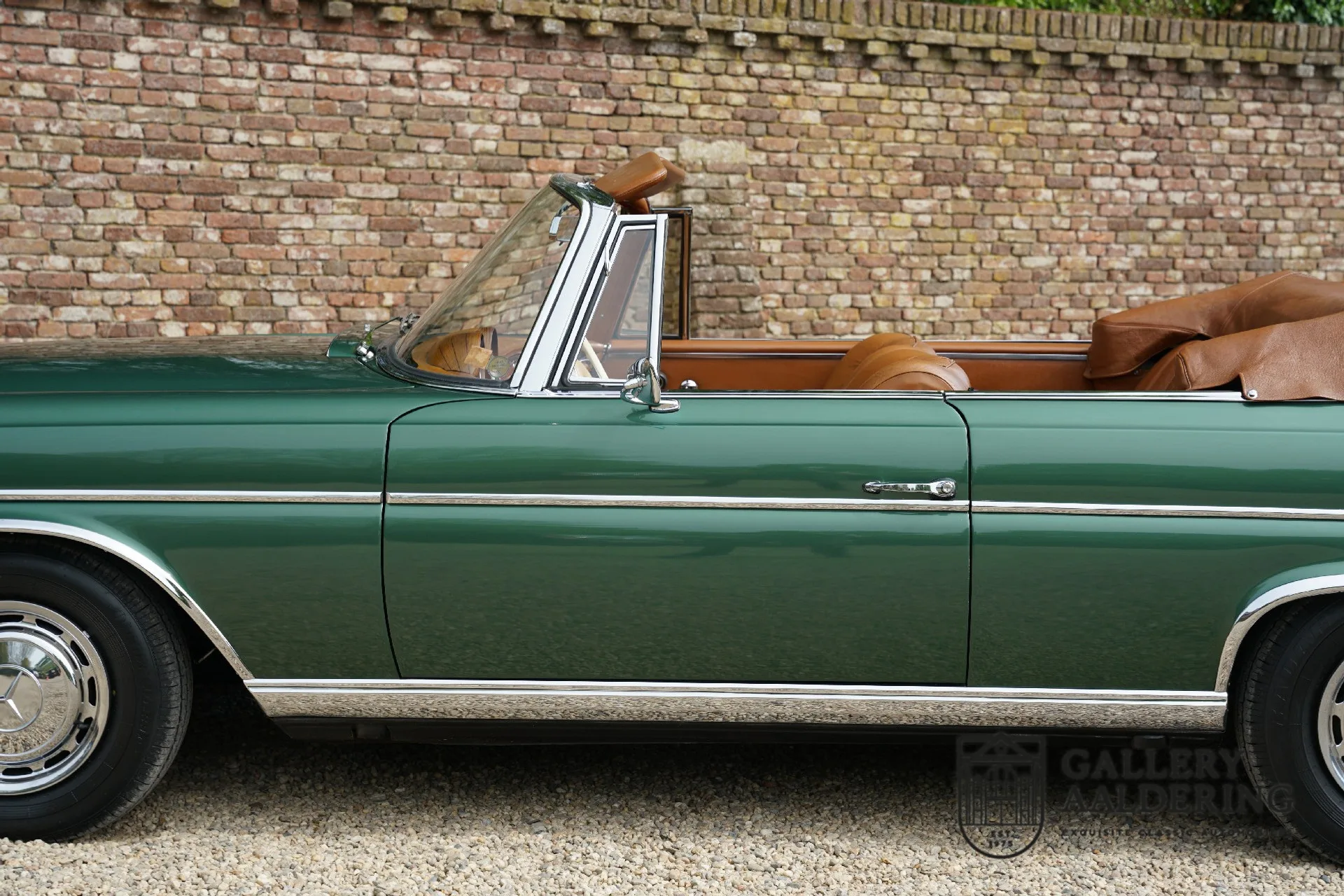 1964 Mercedes-Benz 220 SE Cabriolet W111, 24/30