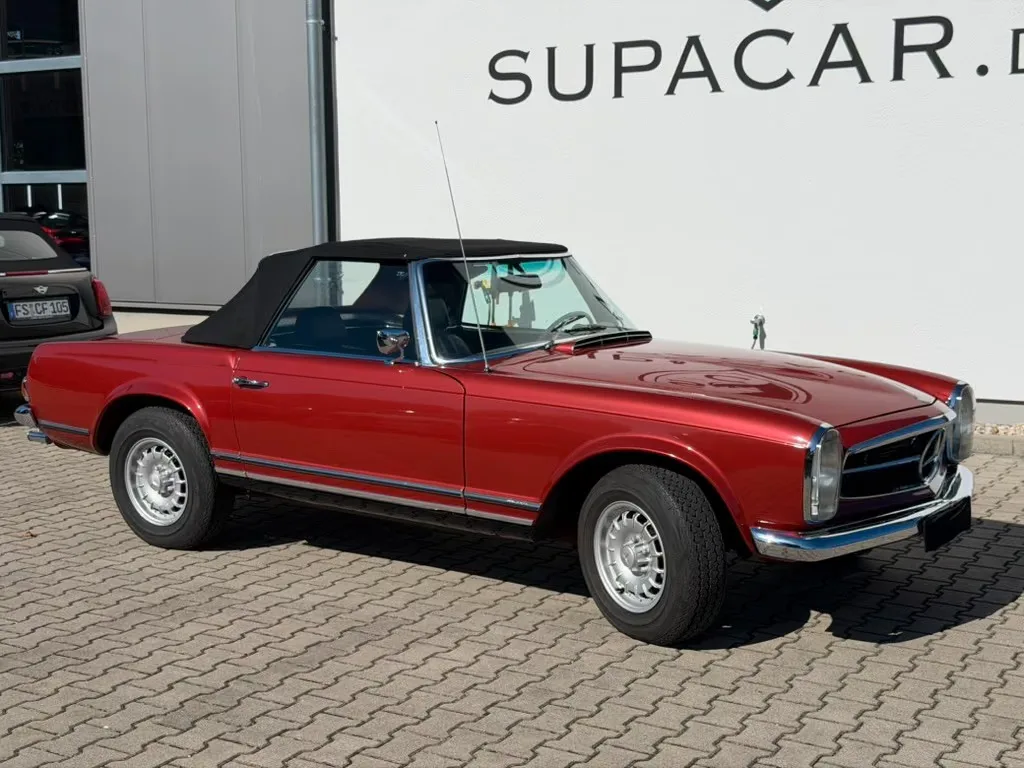 1964 Mercedes-Benz 230 SL Pagode, 4/30