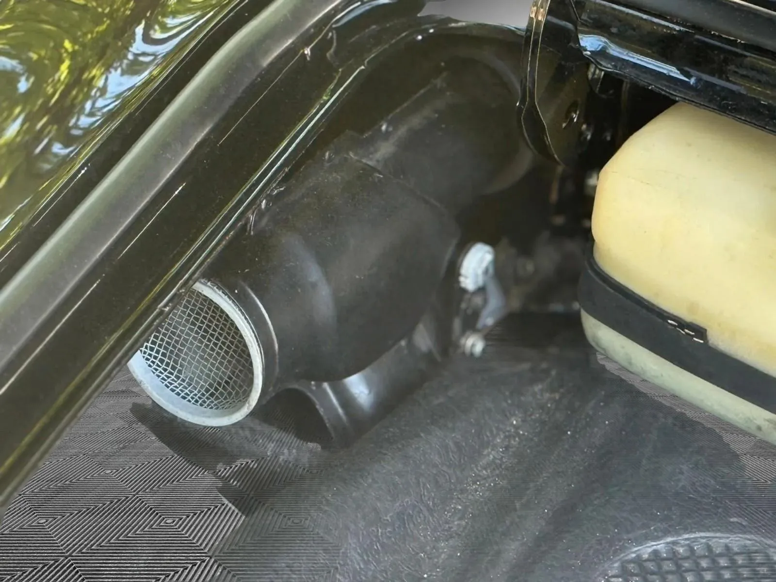 1964 Porsche 356 C Coupé, 22/26
