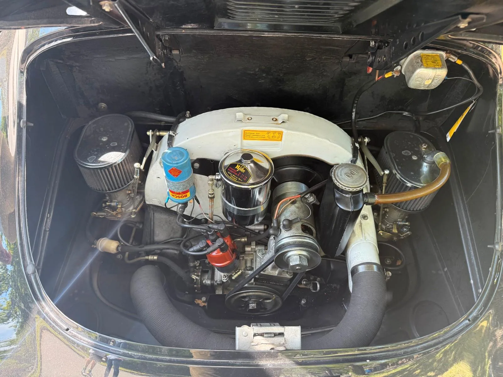 1964 Porsche 356 C Coupé, 25/26