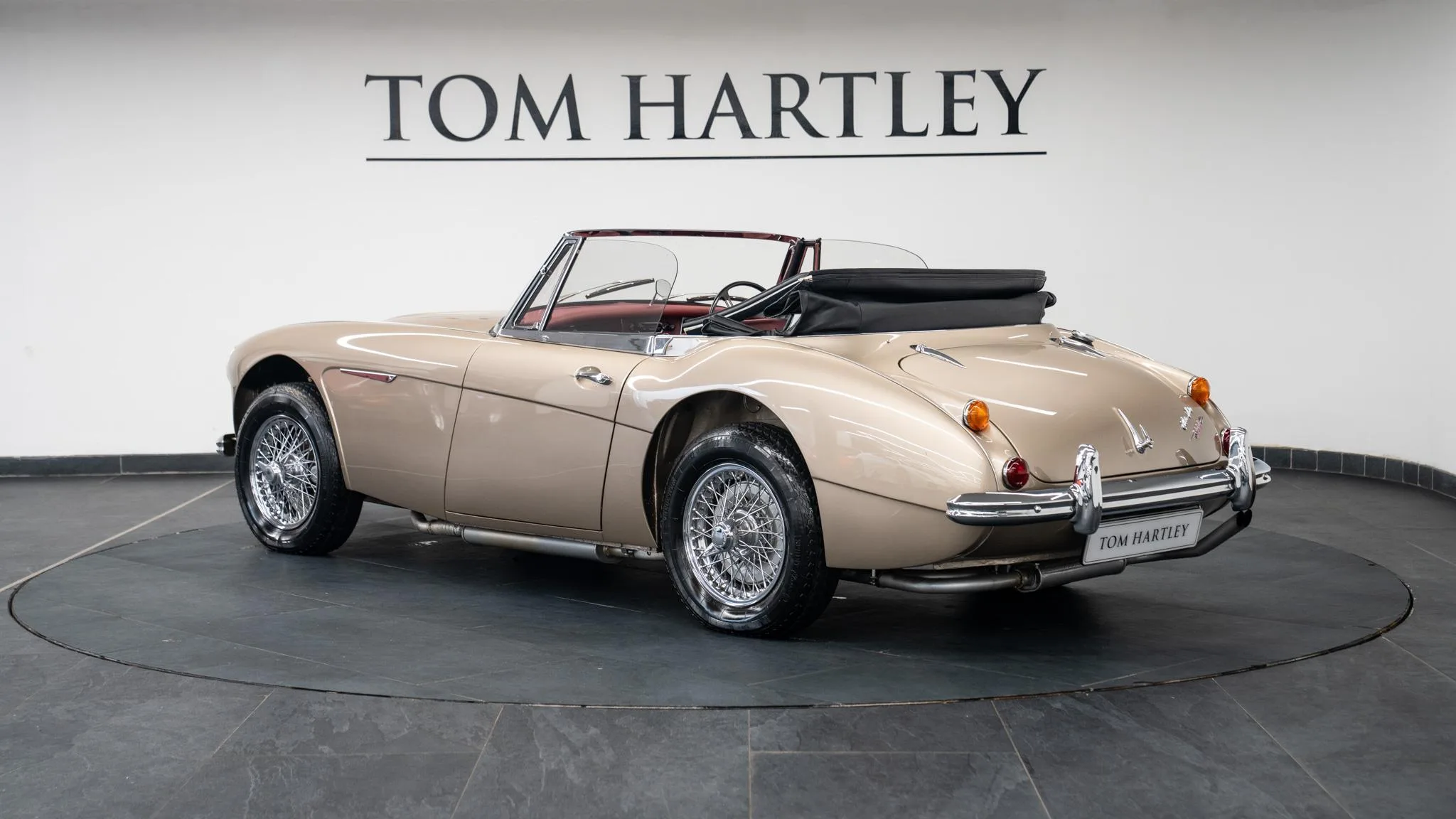 1965 Austin Healey 3000 Mk III, 5/27