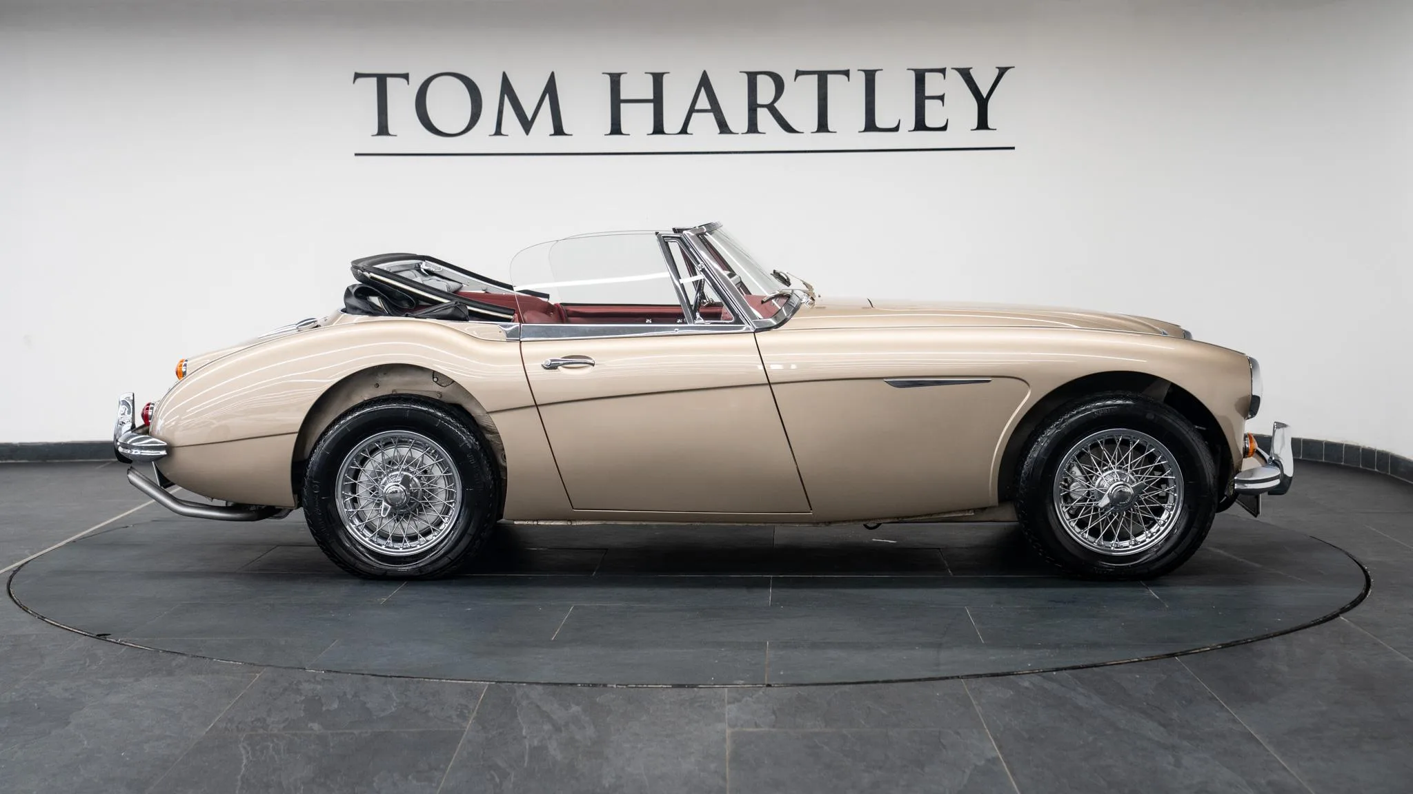 1965 Austin Healey 3000 Mk III, 8/27
