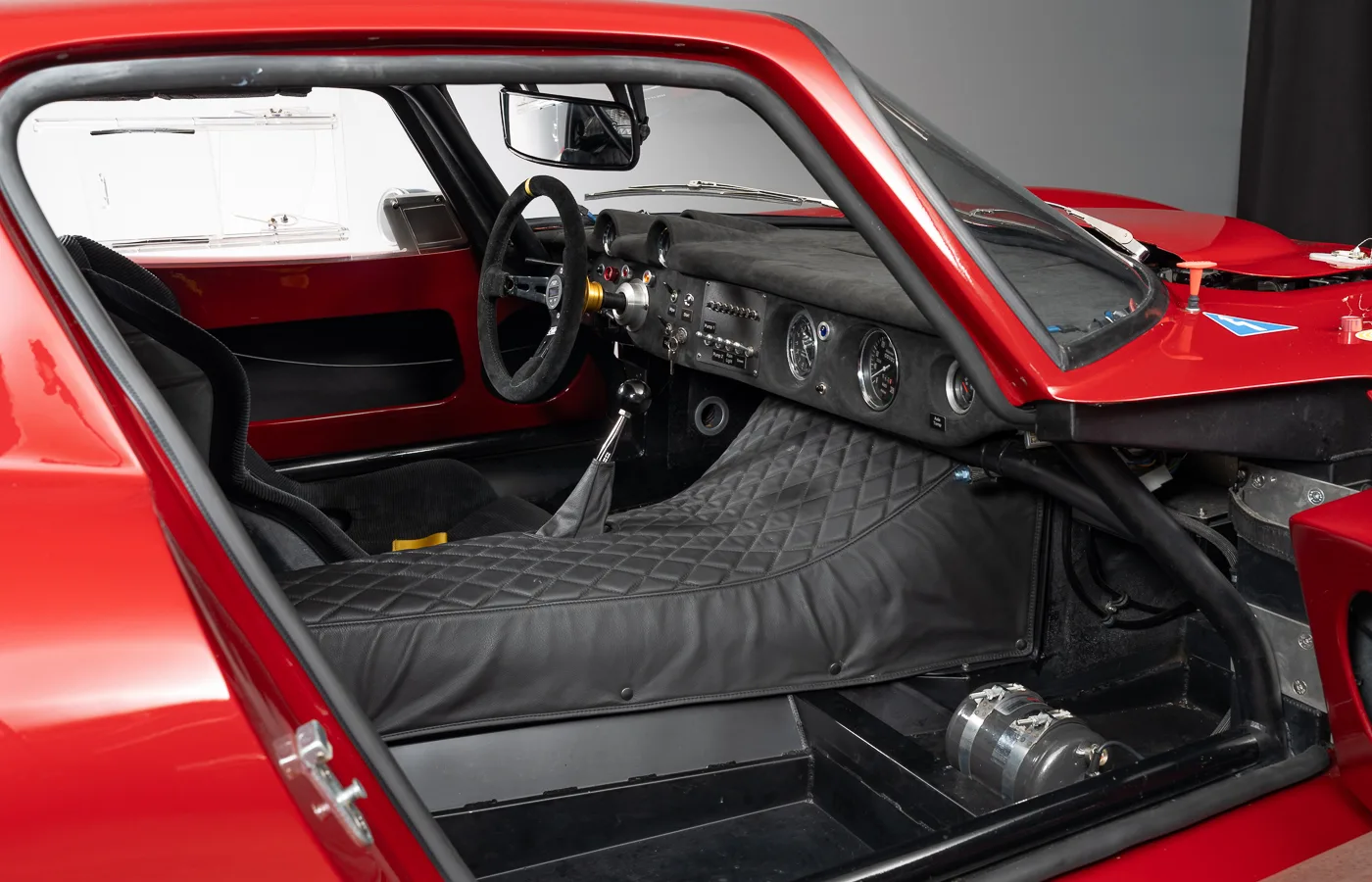 1965 Bizzarrini 5300 GT Corsa, 24/30