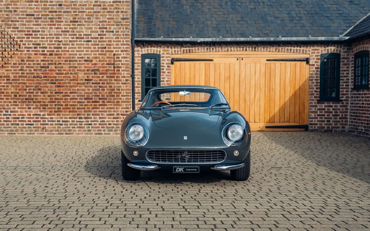1965 Ferrari 275 GTB 6C offered by a specialist dealer in Chorleywood, United Kingdom, photo 11 of 15