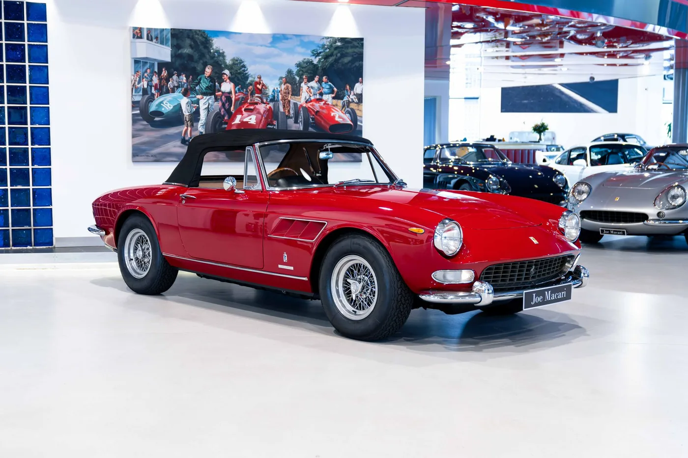 1965 Ferrari 275 GTS proposée par un spécialiste de la voiture de collection à London, Royaume-Uni, photo 12 sur 22