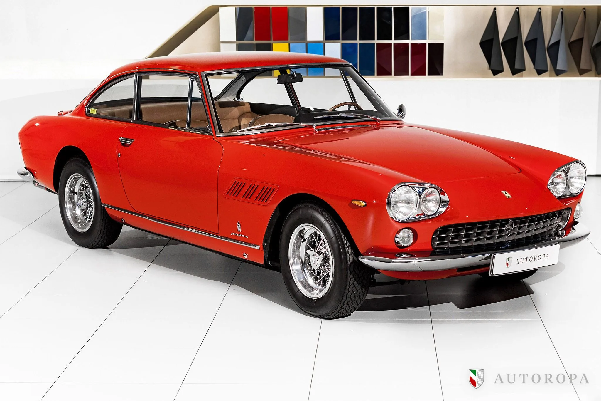 1965 Ferrari 330 GT 2+2 angeboten von einem Fachhändler in Arlöv, Schweden, Hauptfoto