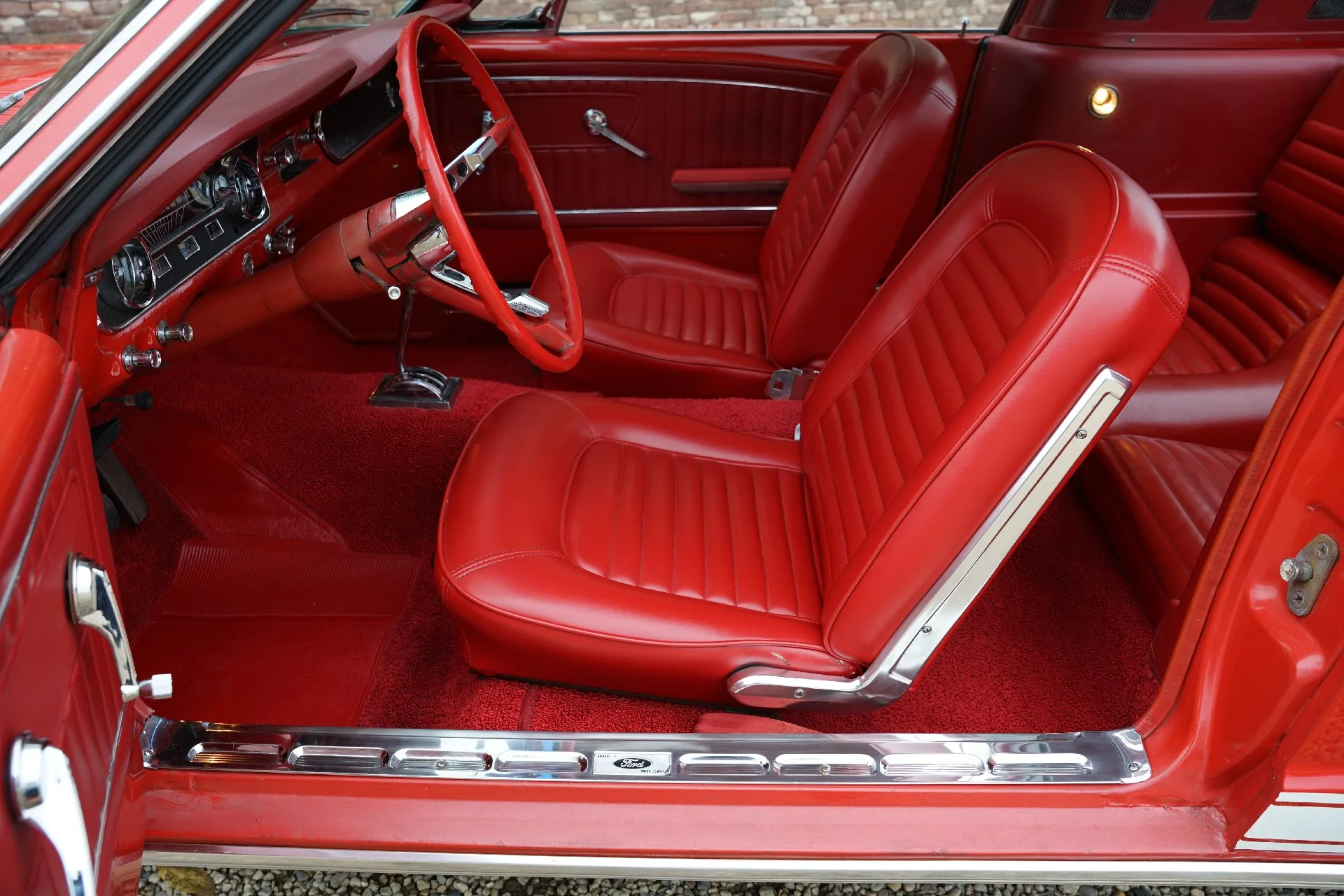 1965 Ford Mustang 289 A-code Fastback, 29/30
