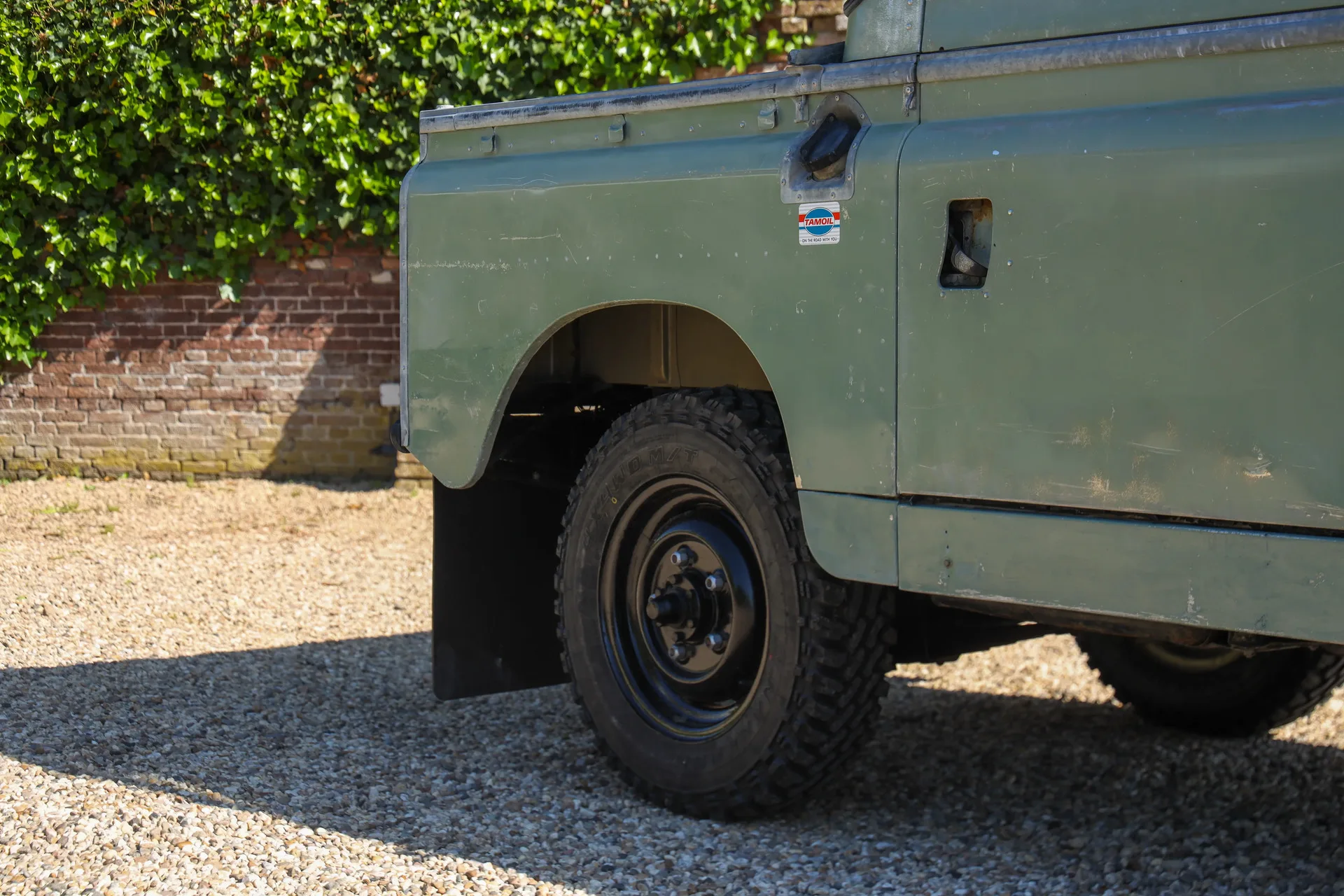 1965 Land Rover Series IIA 88 Truck Cab, 17/30
