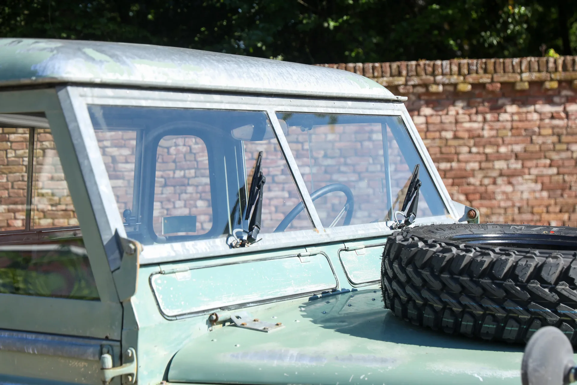 1965 Land Rover Series IIA 88 Truck Cab, 19/30