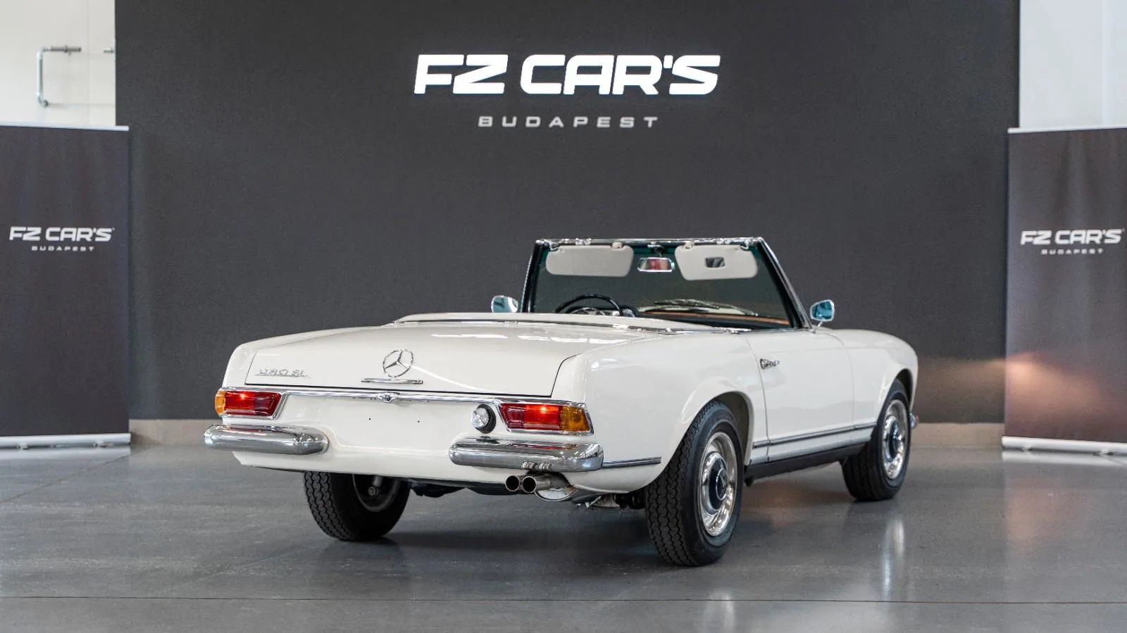 1965 Mercedes-Benz 230 SL, 4/15
