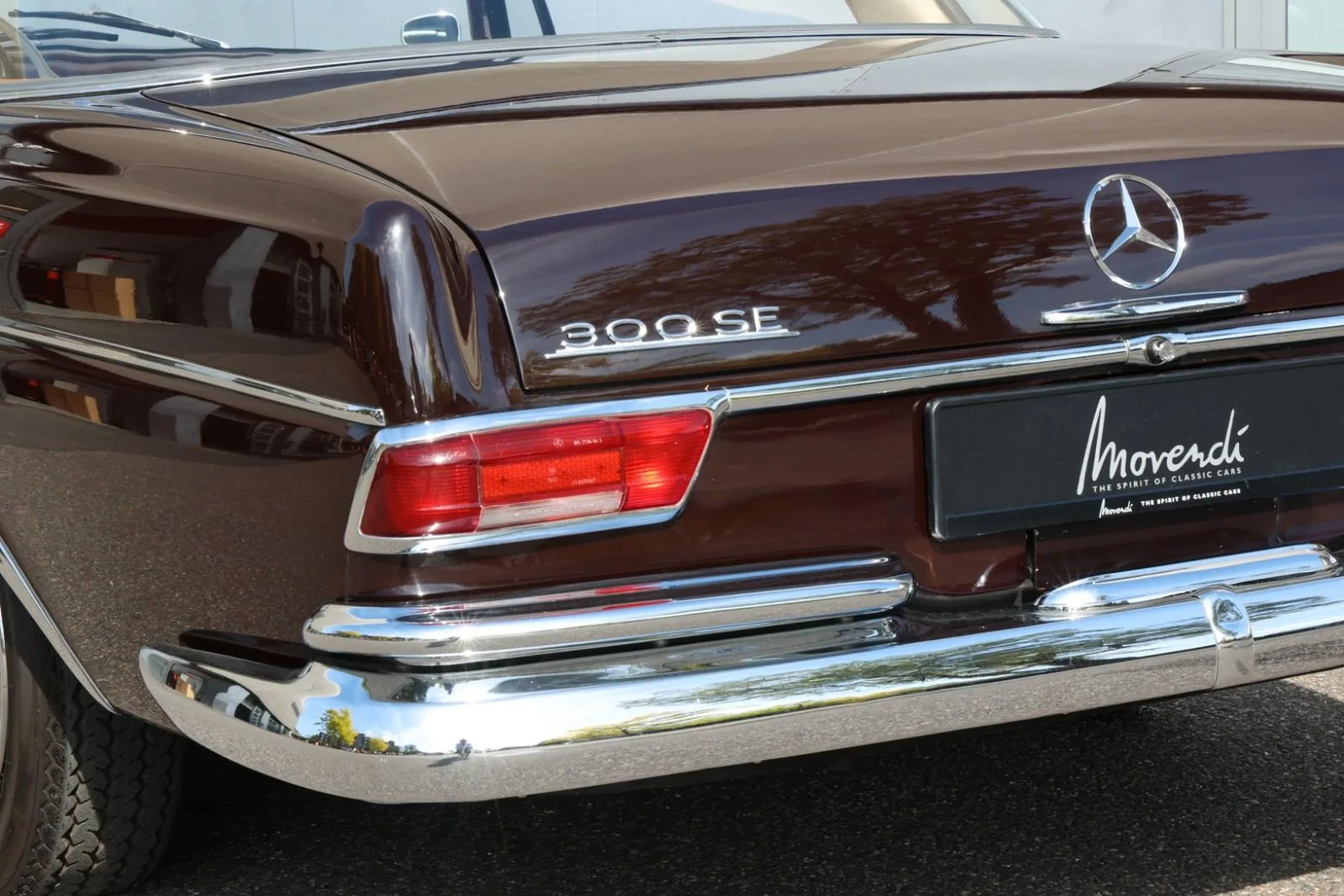 1965 Mercedes-Benz 300 SE Coupé, 14/24