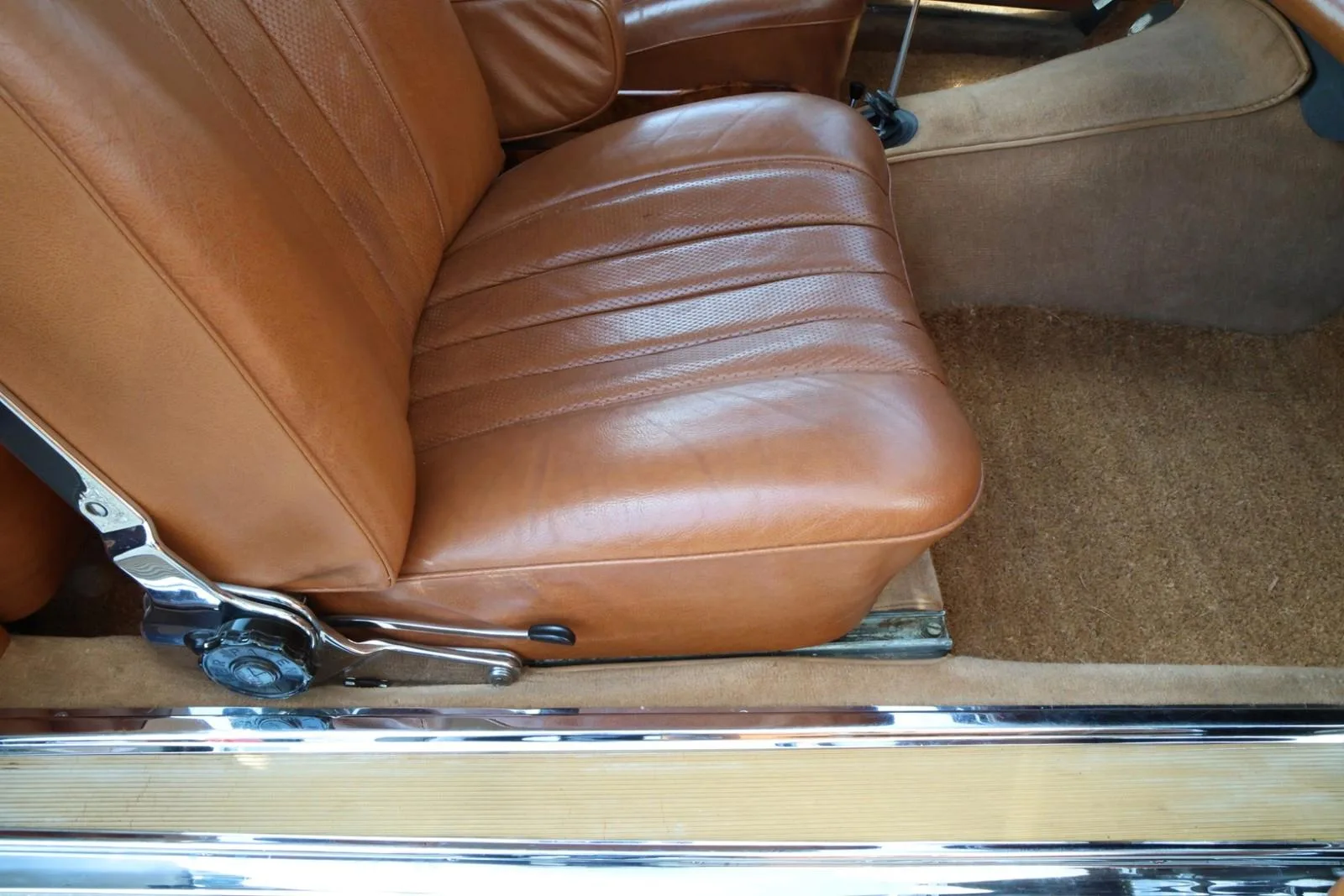 1965 Mercedes-Benz 300 SE Coupé, 18/24