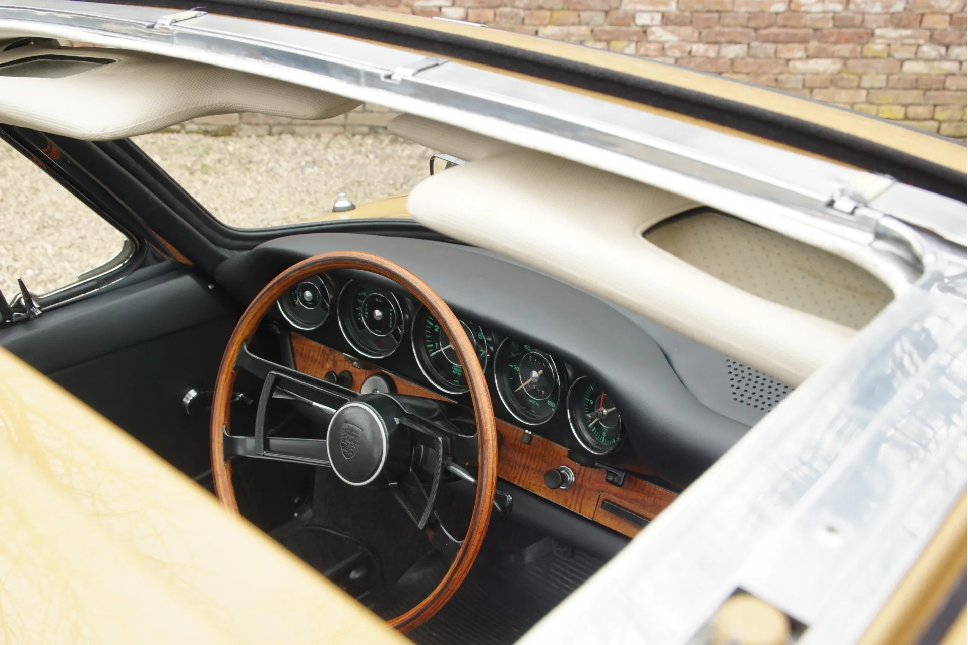1965 Porsche 911 2.0 SWB, 12/30