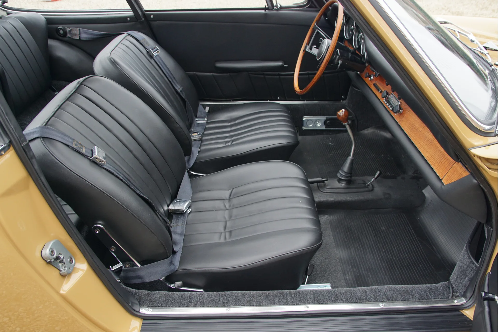 1965 Porsche 911 2.0 SWB, 27/30