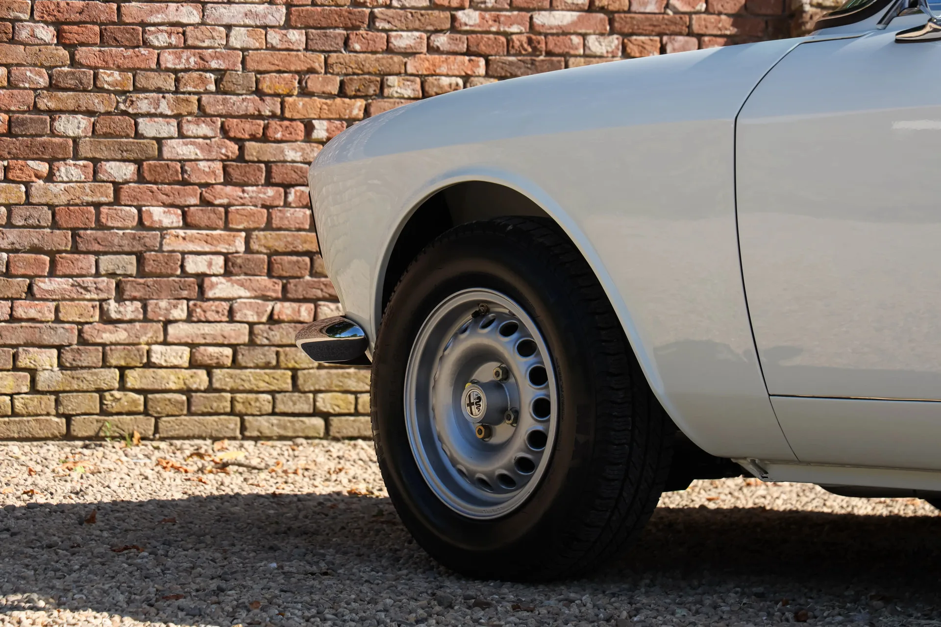 1966 Alfa Romeo Giulia GTC, 18/30