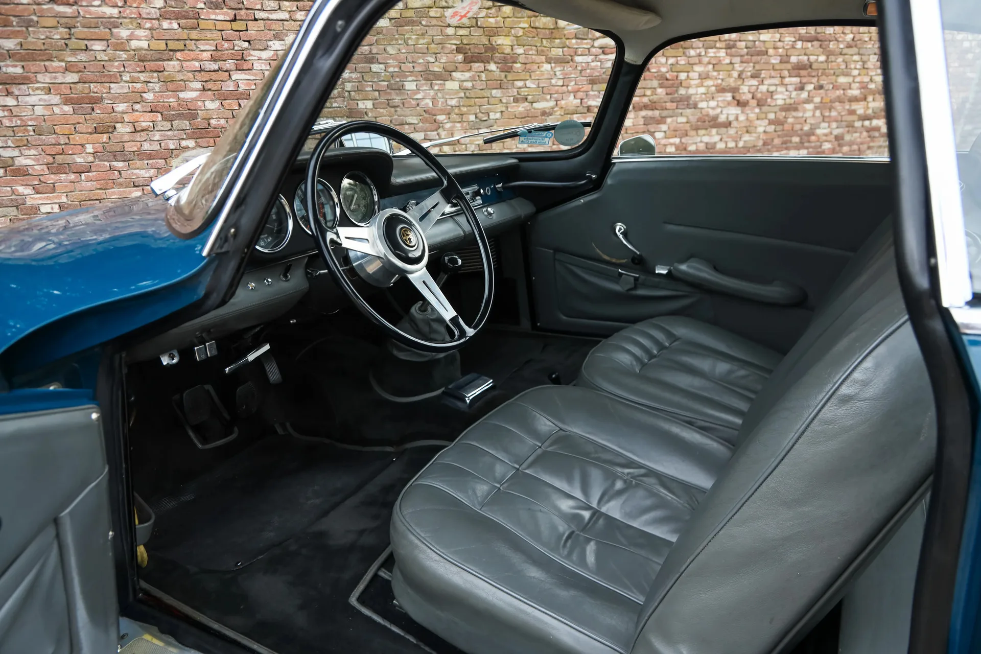 1966 Alfa Romeo Giulia Sprint Speciale, 3/30
