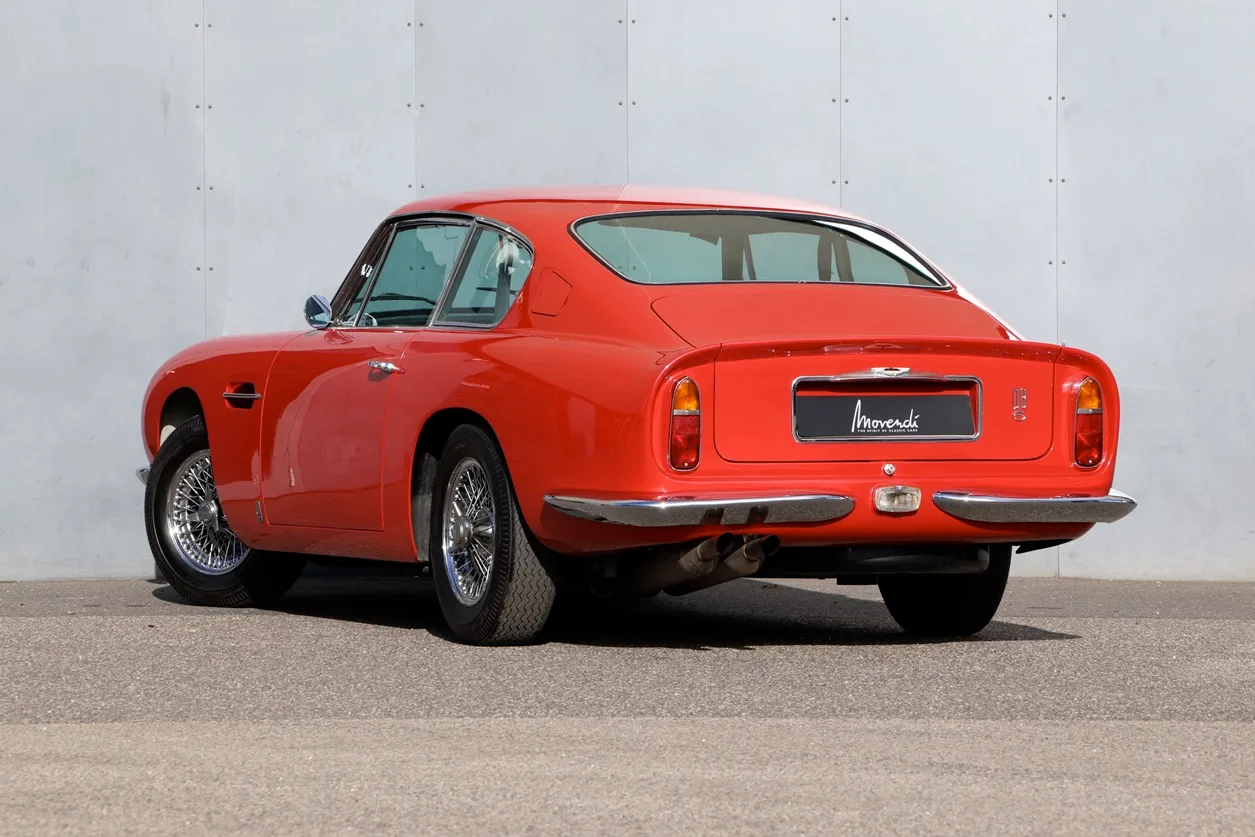 1966 Aston Martin DB6, 4/30