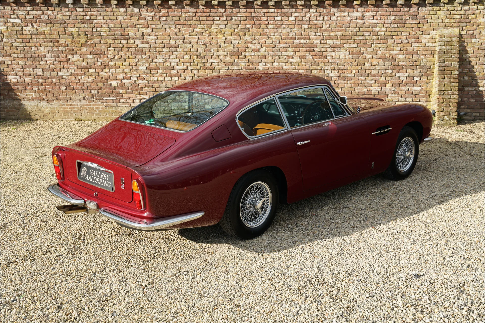 1966 Aston Martin DB6 Vantage, 22/30