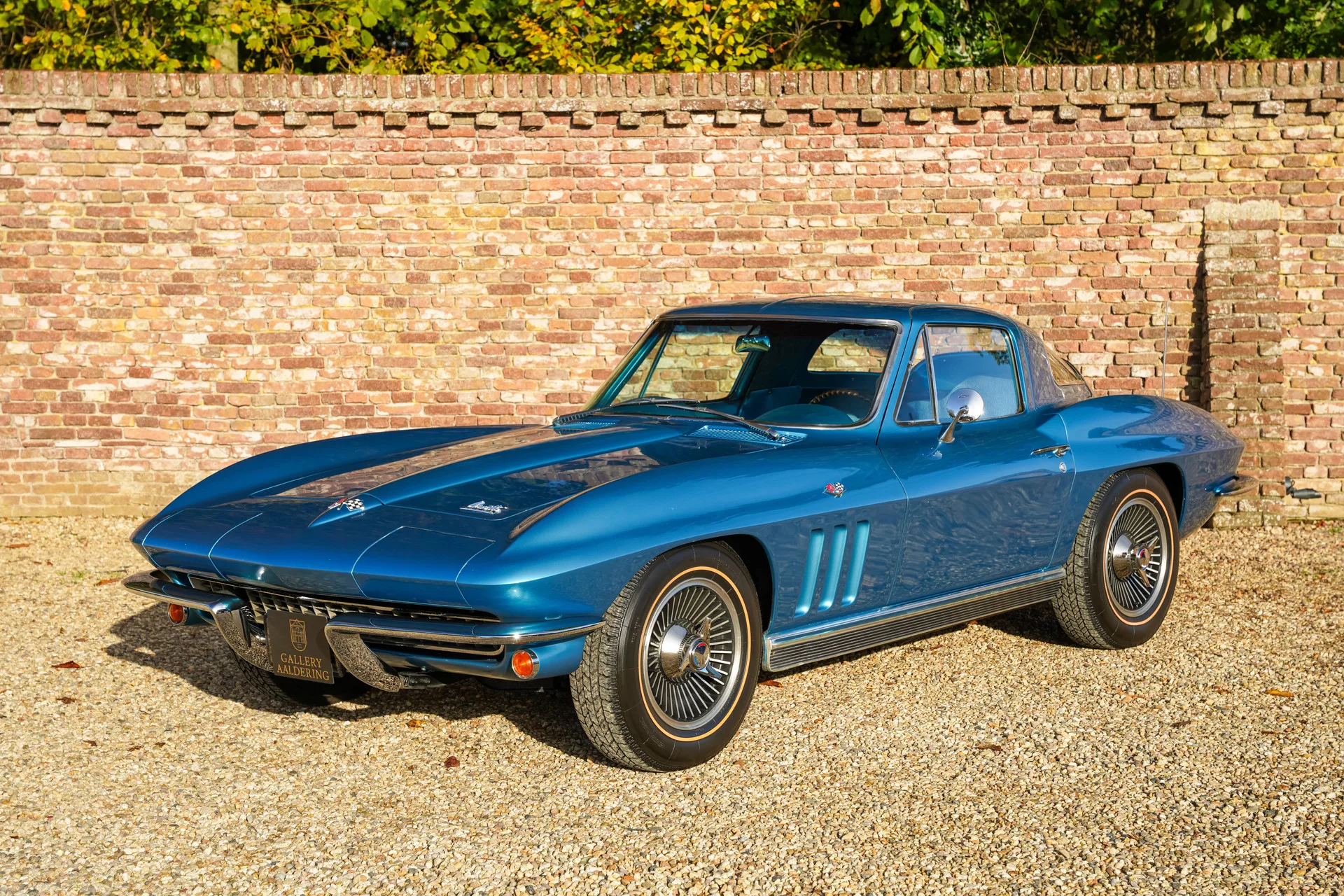 1966 Chevrolet Corvette C2 Sting Ray Coupé offered by a specialist dealer in Brummen, Netherlands, main photo