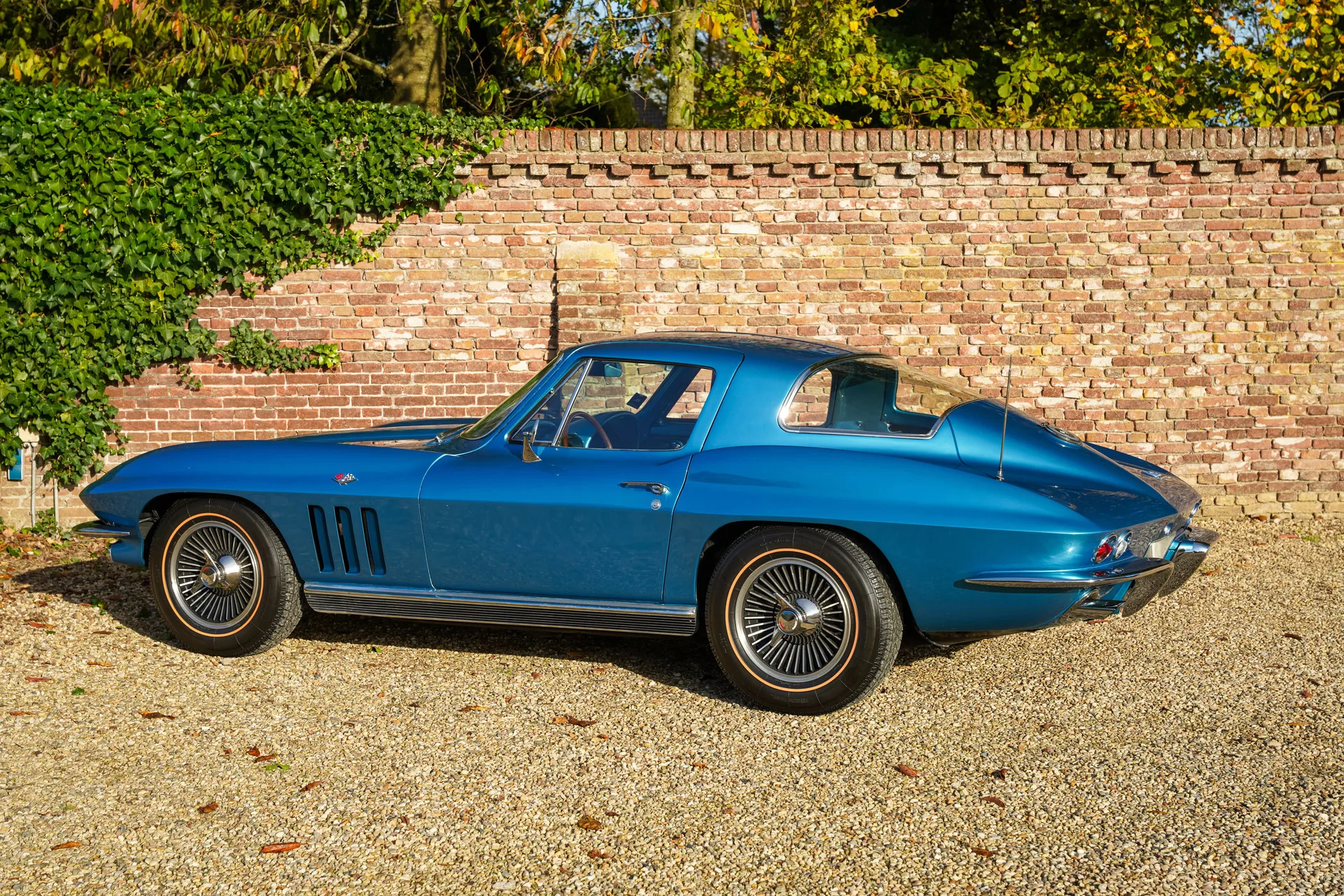 1966 Chevrolet Corvette C2 Sting Ray Coupé, 8/30