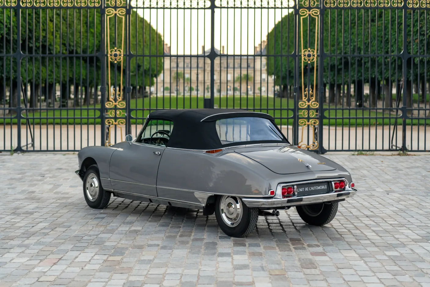 1966 Citroën DS 21 Cabriolet Chapron, 5/30