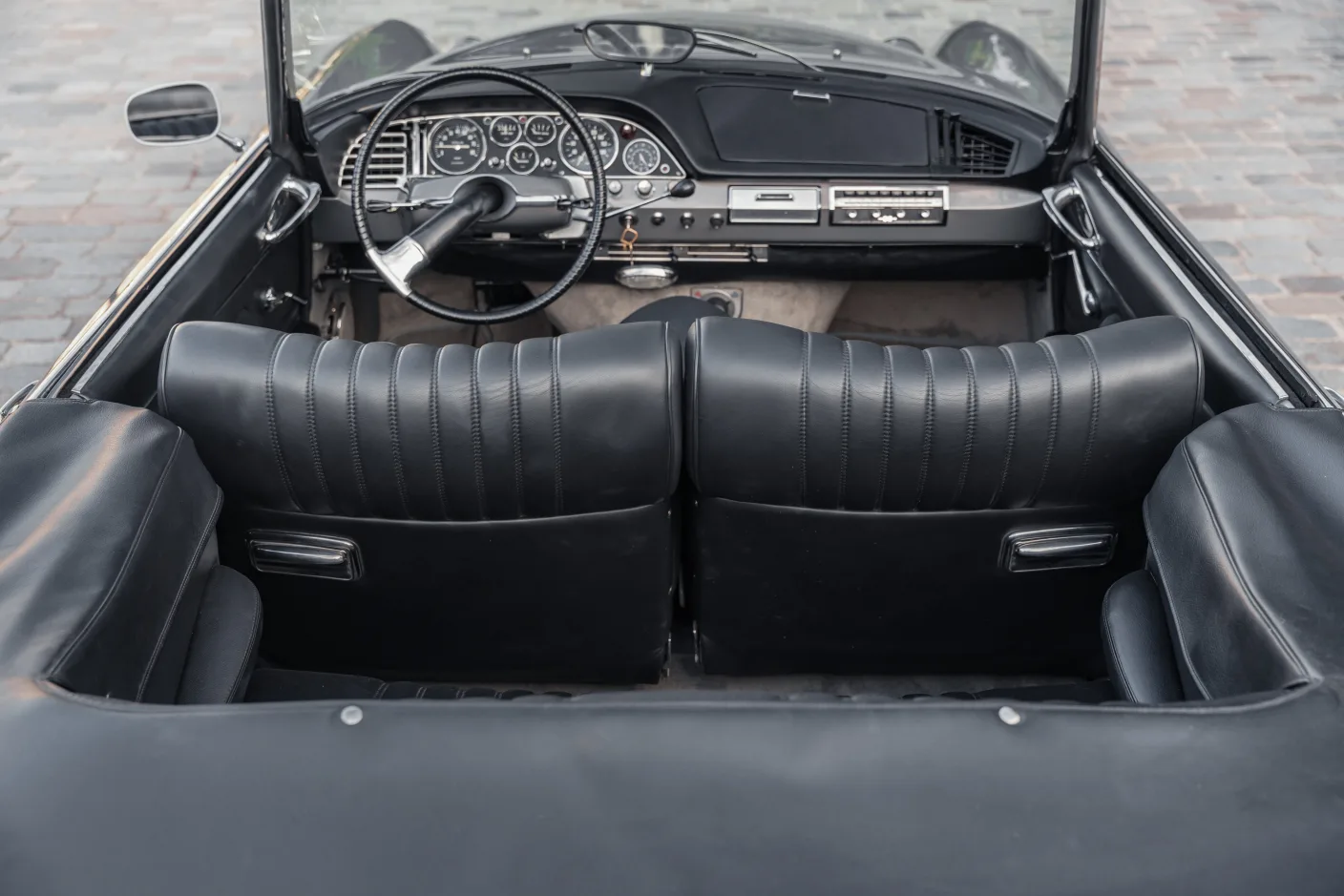 1966 Citroën DS 21 Cabriolet Chapron, 28/30