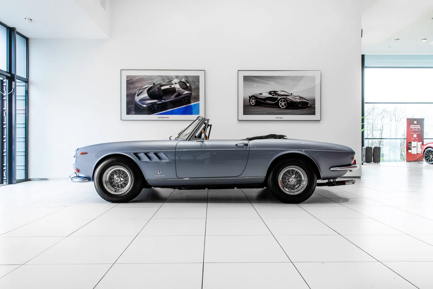 1966 Ferrari 275 GTS offered by a specialist dealer in Hengelo, Netherlands, photo 2 of 15