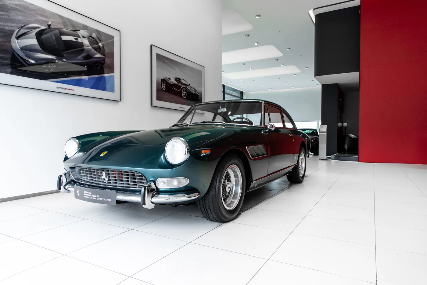 1966 Ferrari 330 GT offered by a specialist dealer in Hengelo, Netherlands, photo 13 of 15