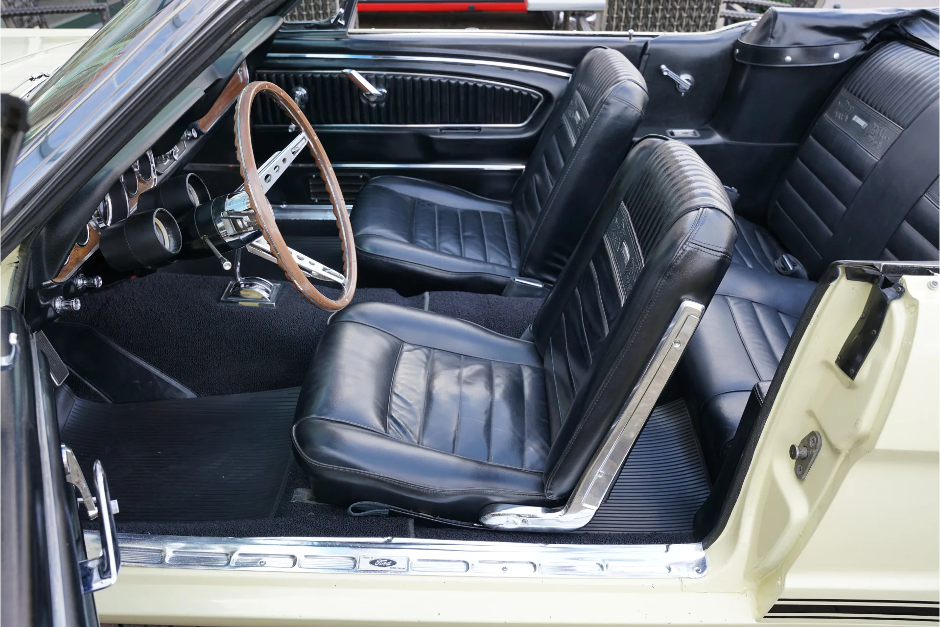 1966 Ford Mustang Convertible GT 289 A-code, 3/30