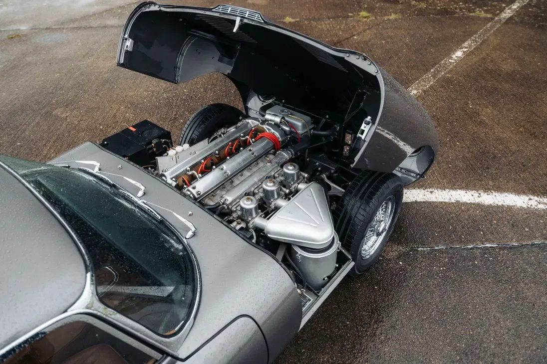 1966 Jaguar E-Type Series 1 4.2 Coupé, 27/30