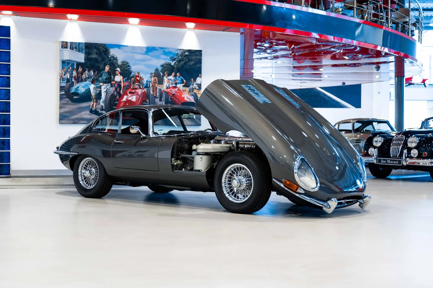 1966 Jaguar E-Type offered by a collector car specialist in London, United Kingdom, photo 6 of 20