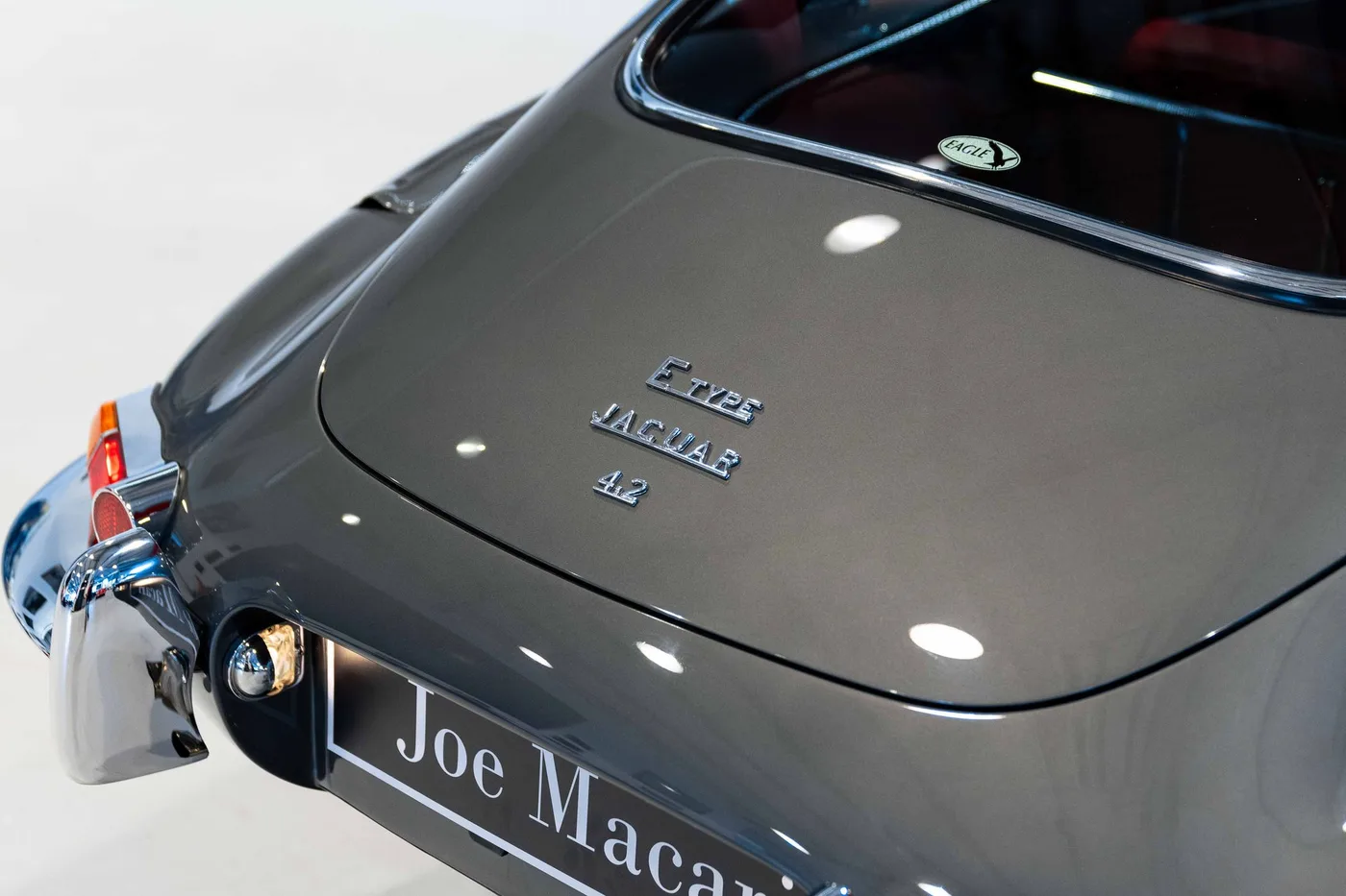 1966 Jaguar E-Type offered by a collector car specialist in London, United Kingdom, photo 8 of 20
